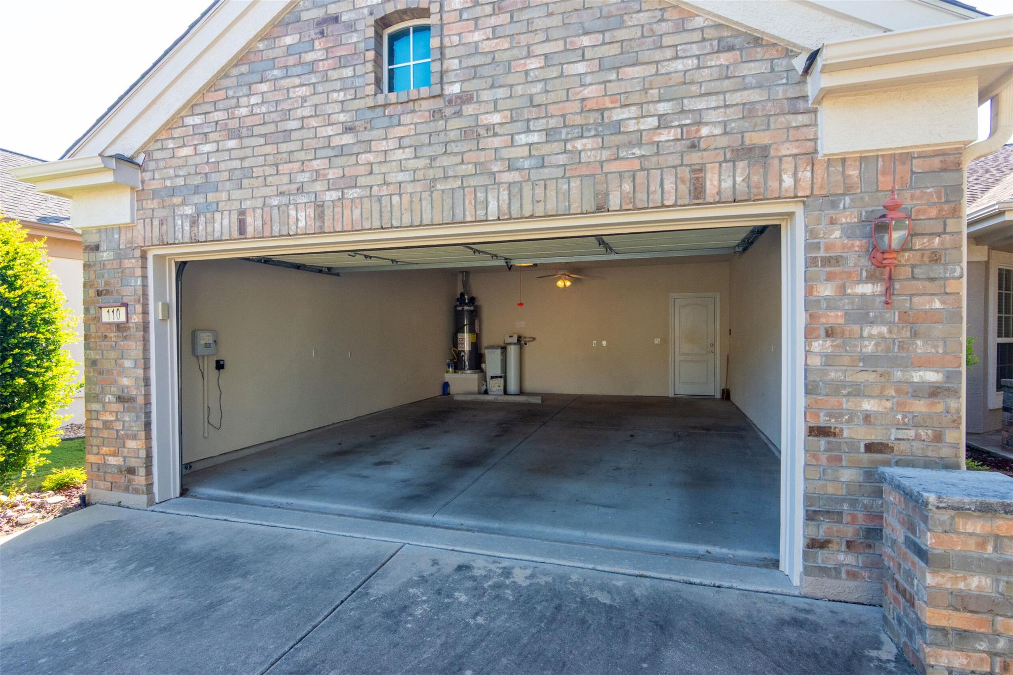 110 Lampasas Pass, Georgetown, TX 78633