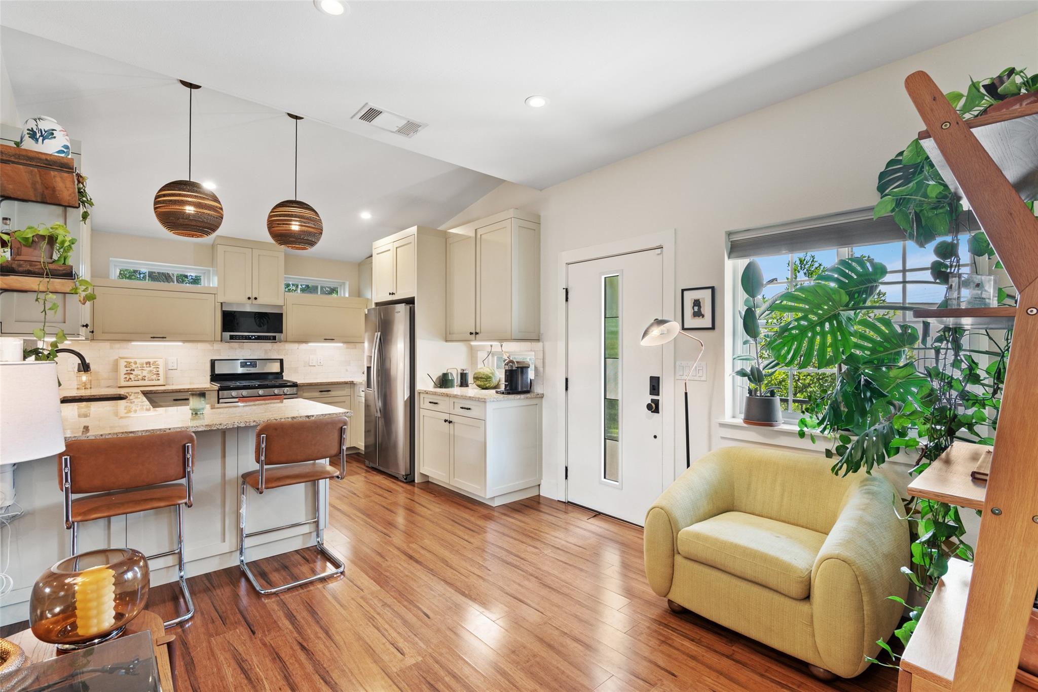 2205 Sl Davis Ave # 2, Austin, TX 78702