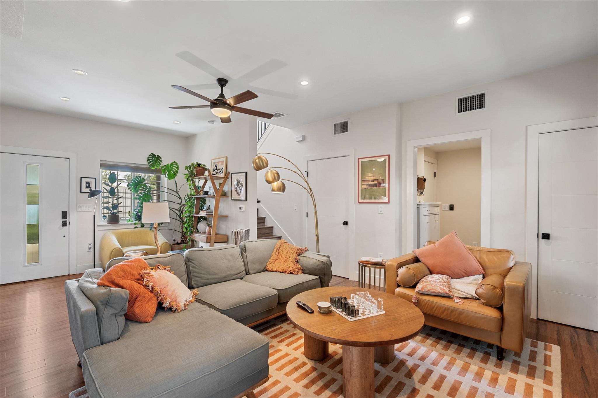 2205 Sl Davis Ave # 2, Austin, TX 78702