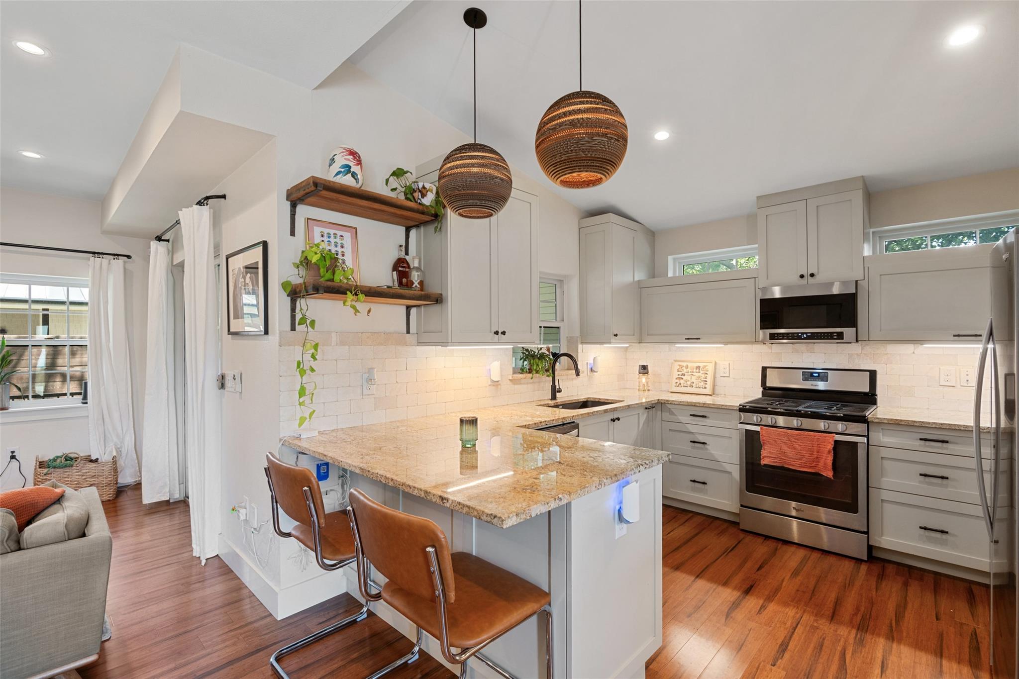 2205 Sl Davis Ave # 2, Austin, TX 78702