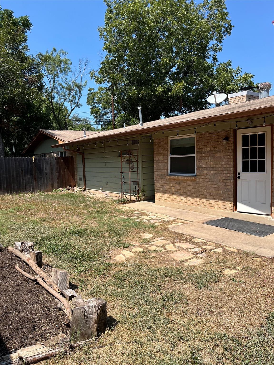 2102 Ann Arbor Ave # A, Austin, TX 78704