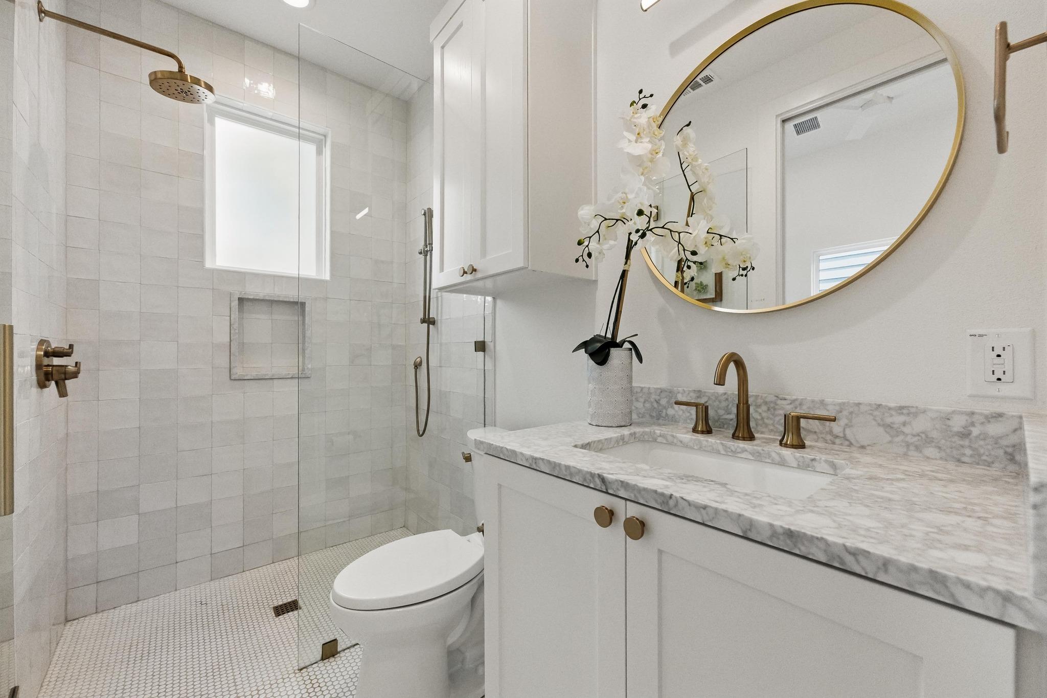 2105 SL Davis Ave. #2, Austin, TX 78702