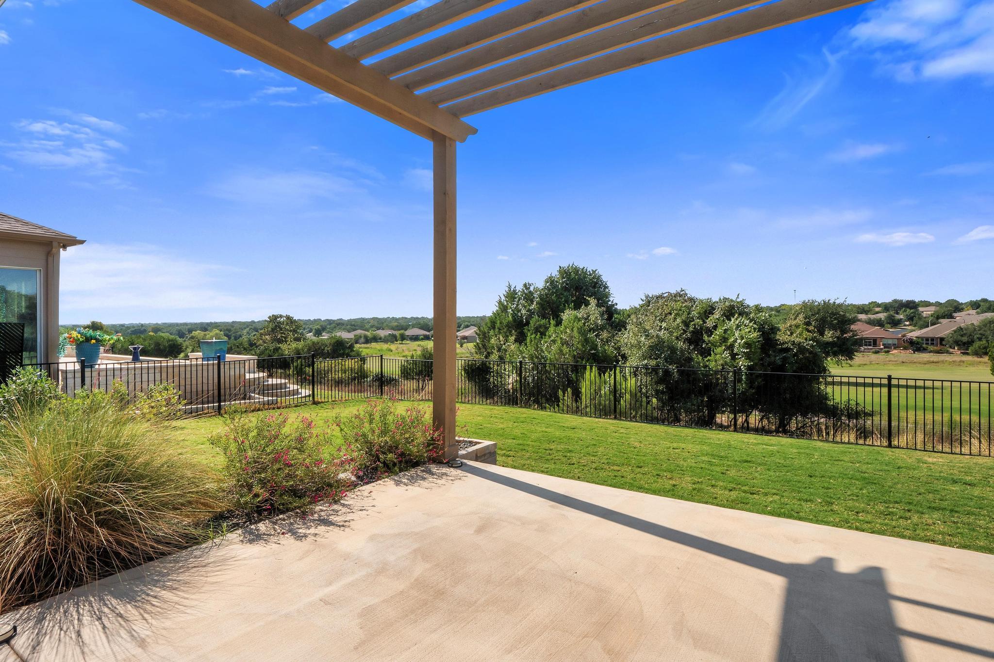 226 Fairway Ridge Rd, Georgetown, TX 78633