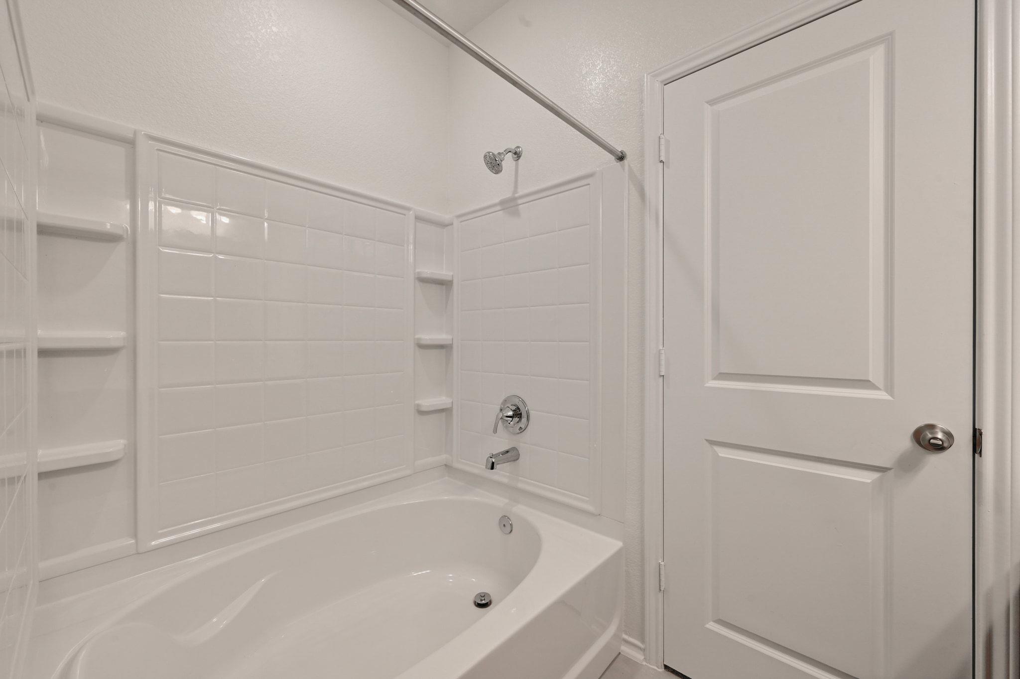 13329 Riversdale Rd, Del Valle, TX 78617