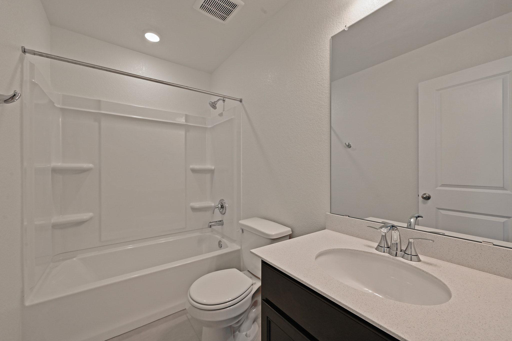 13329 Riversdale Rd, Del Valle, TX 78617