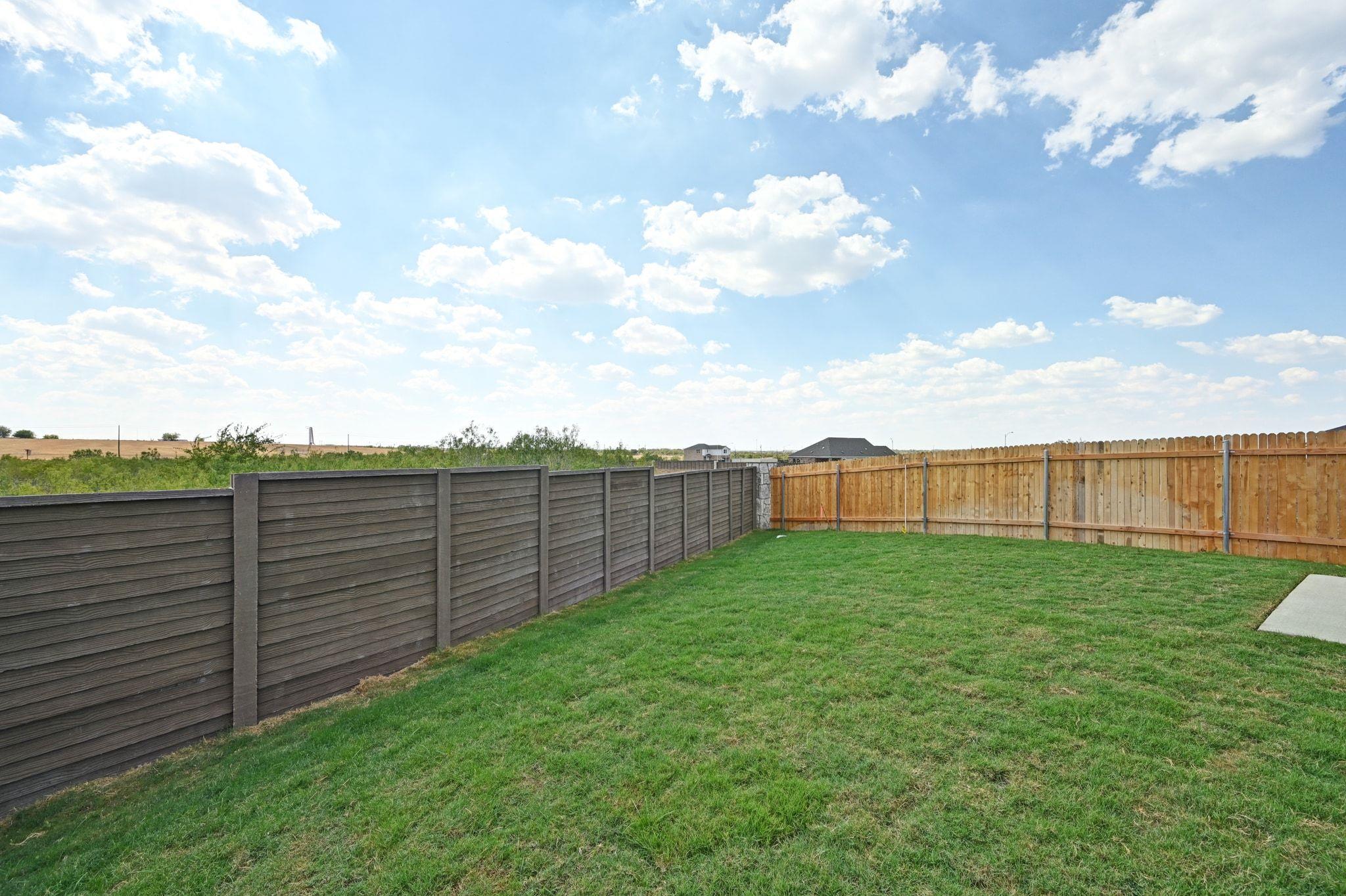 13329 Riversdale Rd, Del Valle, TX 78617