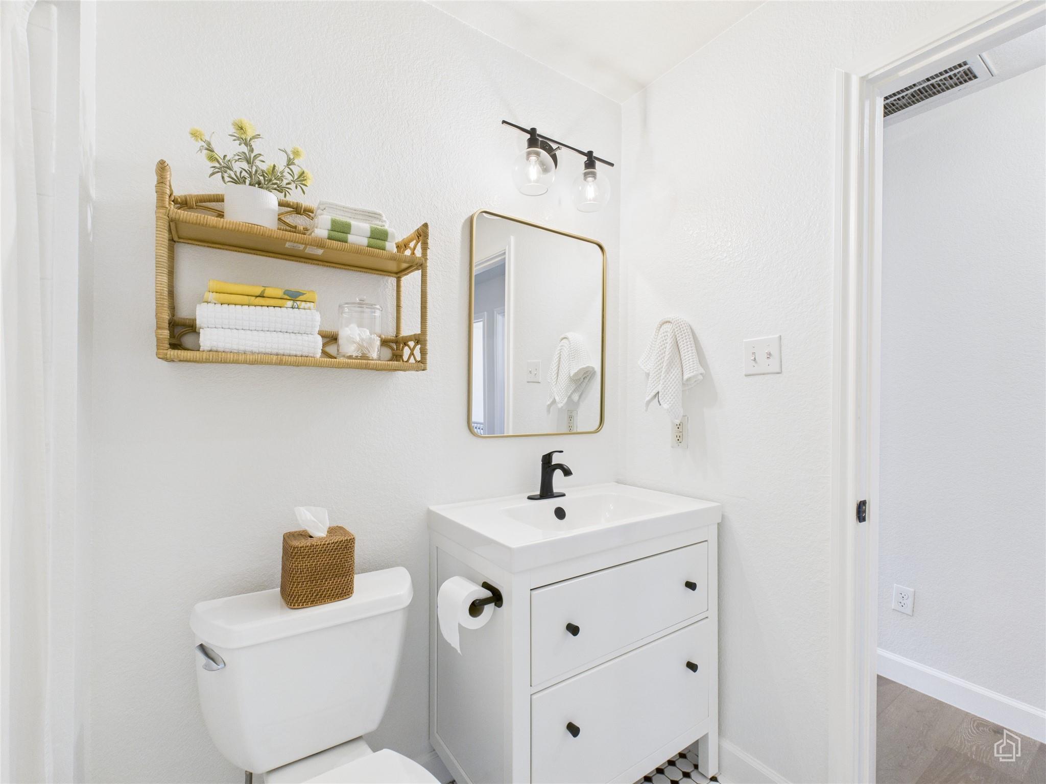 4309 Companeros Way, Austin, TX 78749