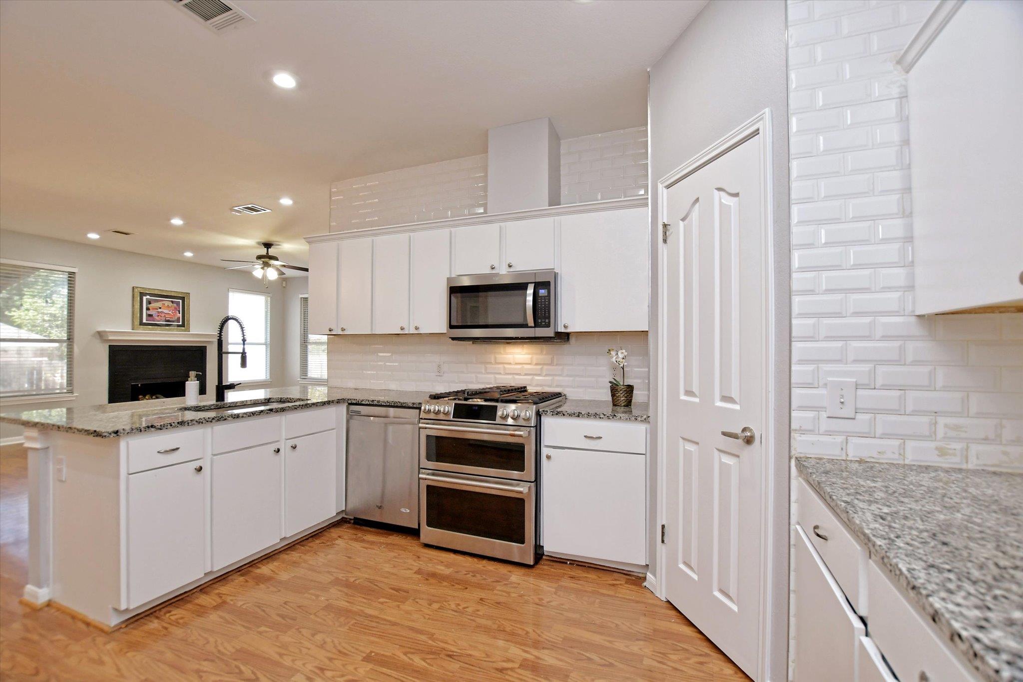 2304 Miramar Cv, Round Rock, TX 78665