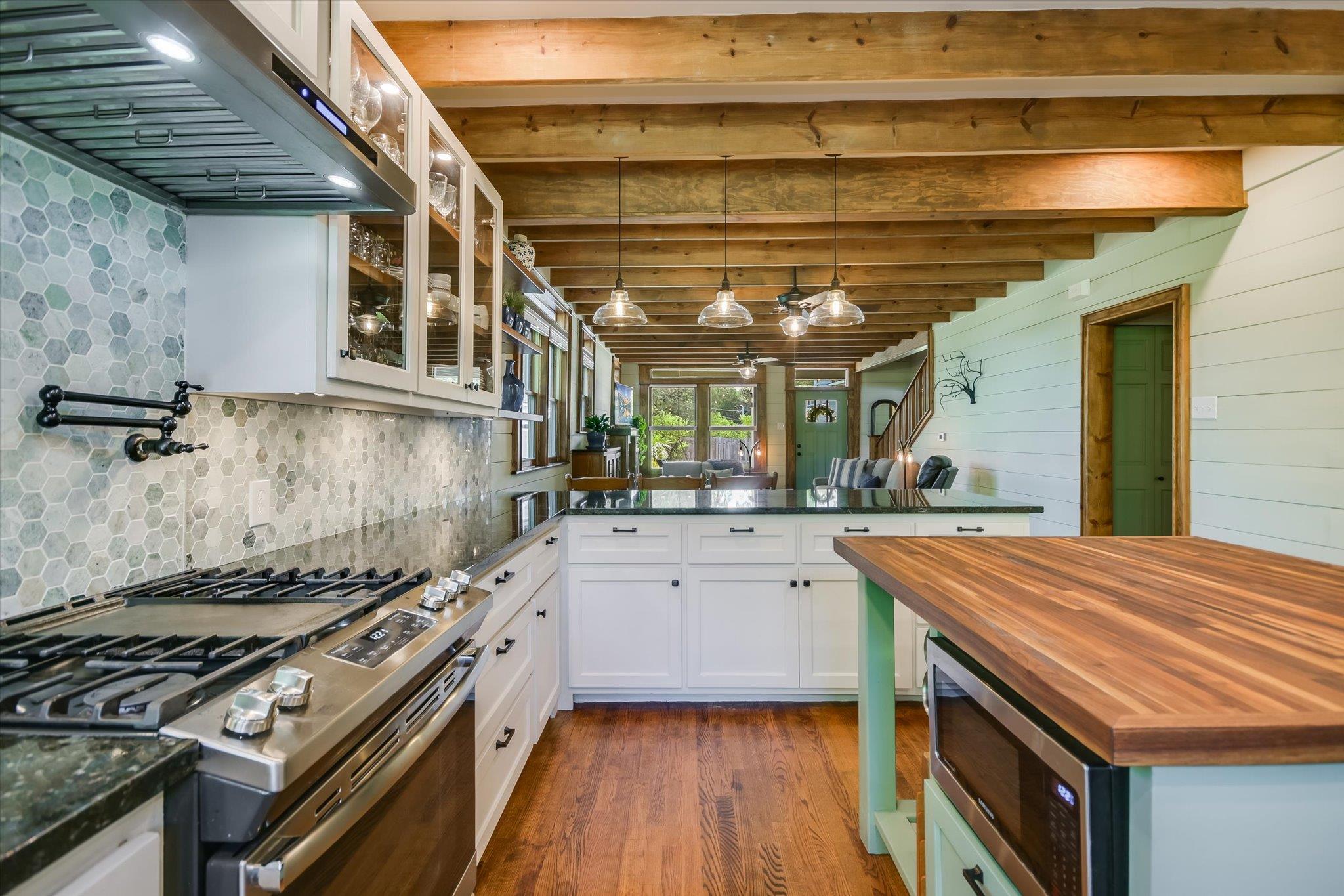 5412 Aurora Dr, Austin, TX 78756