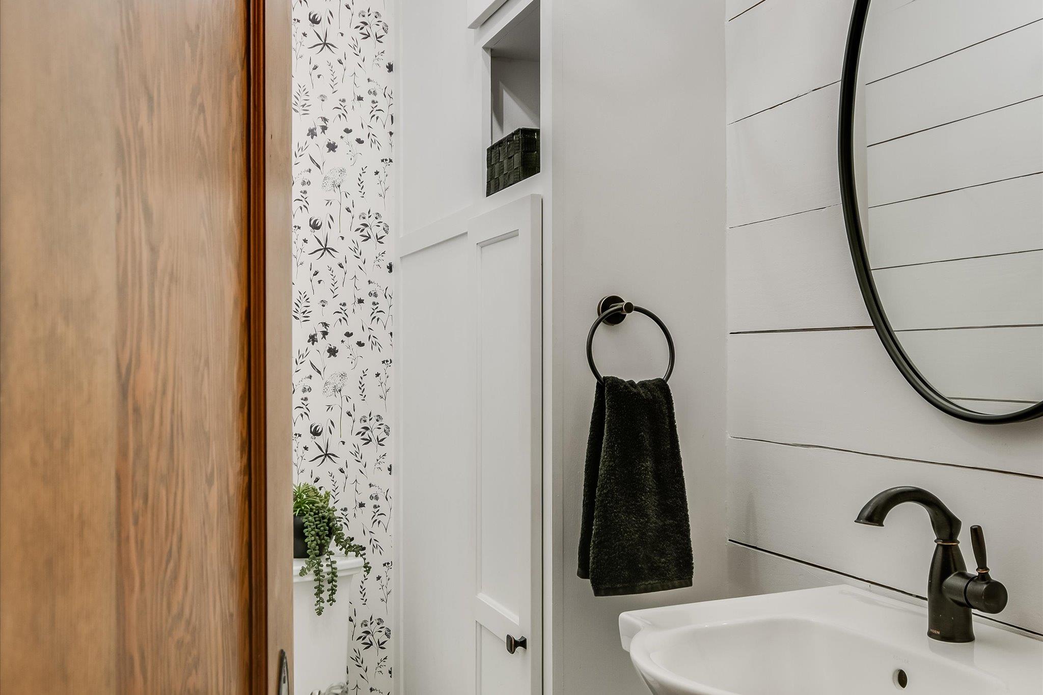 5412 Aurora Dr, Austin, TX 78756