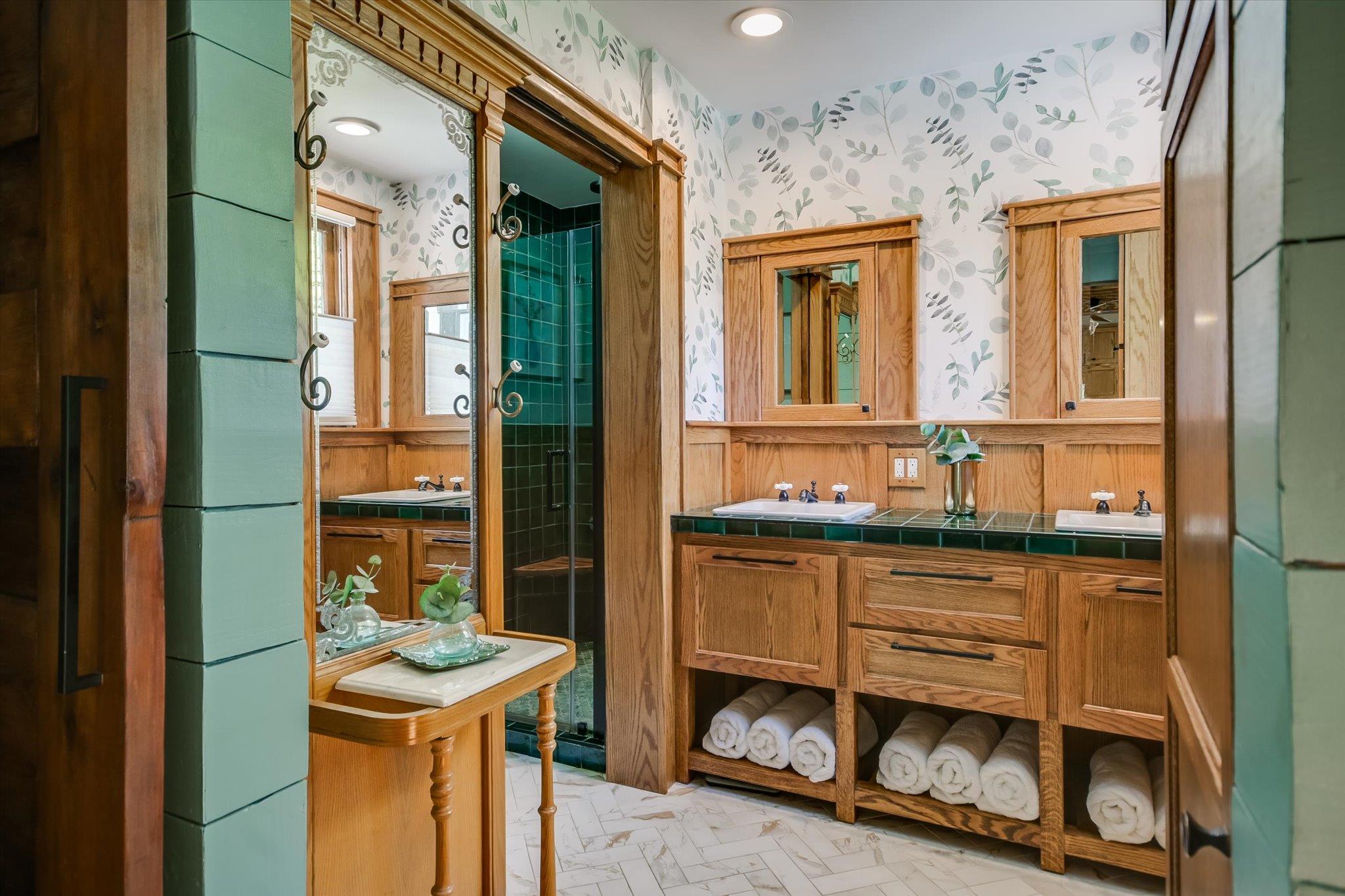 5412 Aurora Dr, Austin, TX 78756