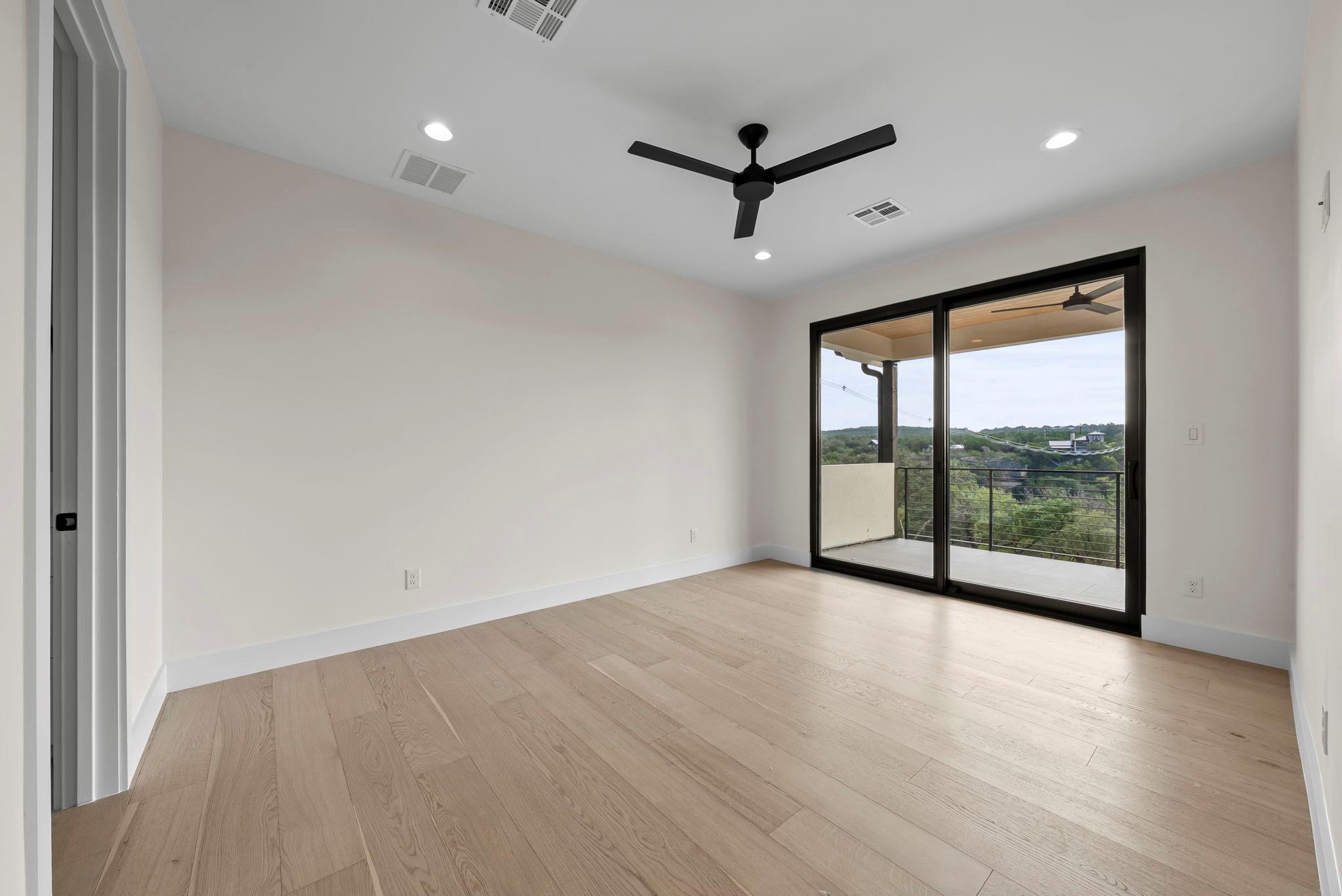 1419 Likeness Rd, Spicewood, TX 78669