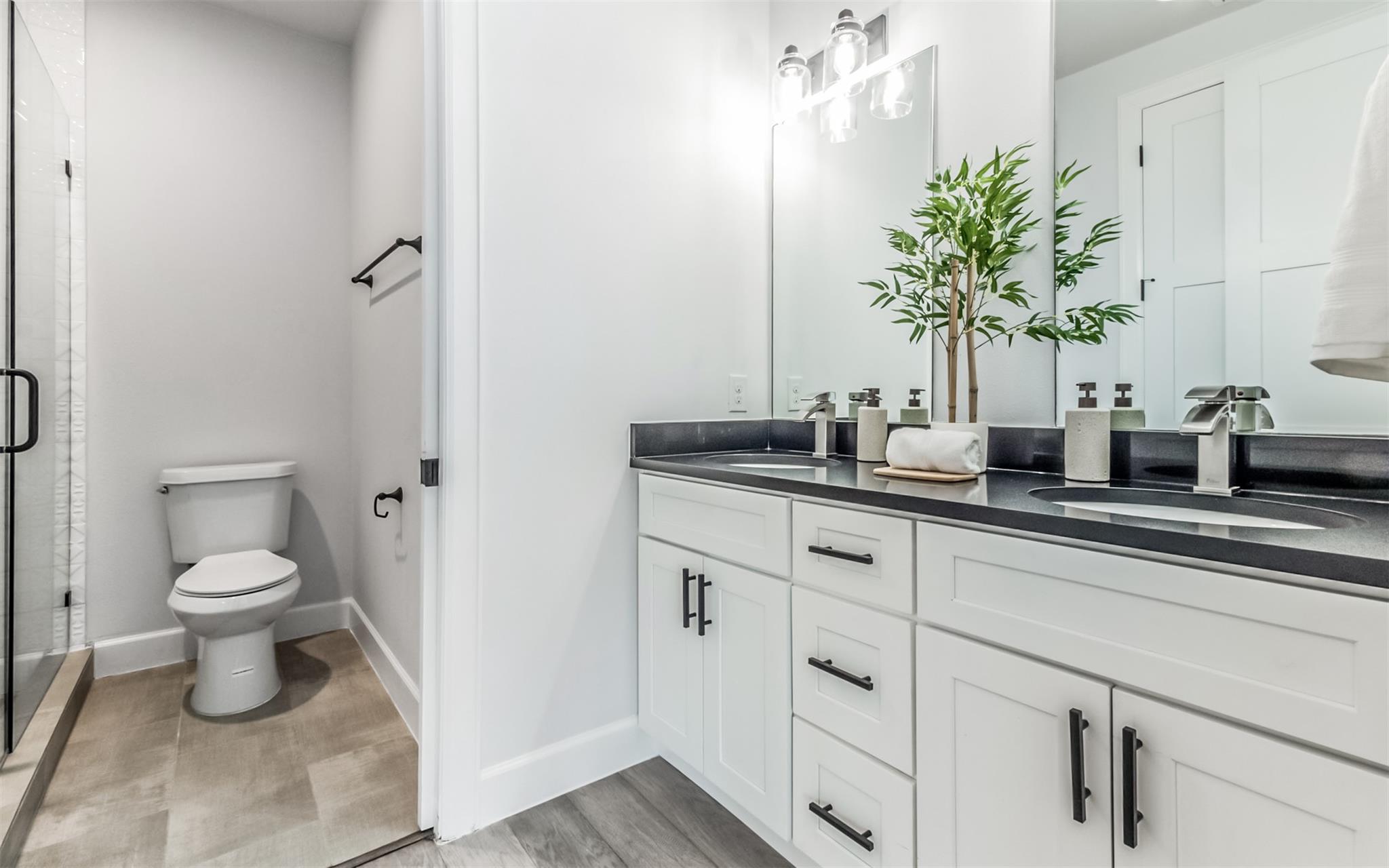 1130 Spur St # A, Austin, TX 78721