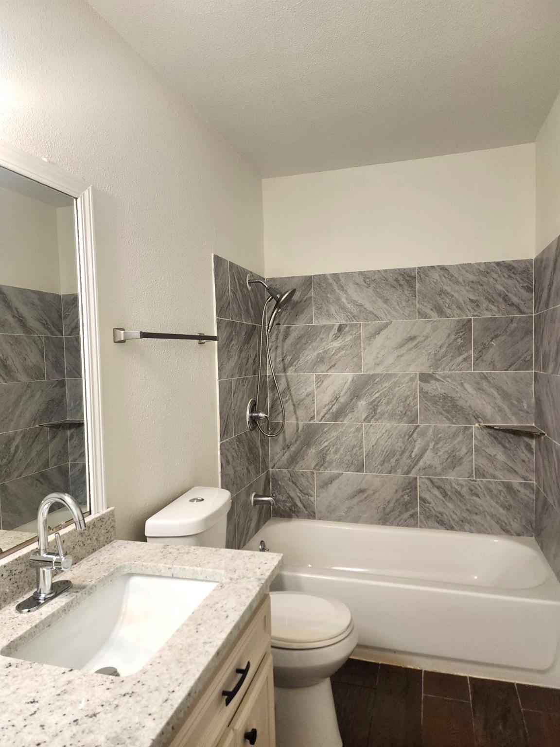 6905 Argonne Forest Cv # B, Austin, TX 78759