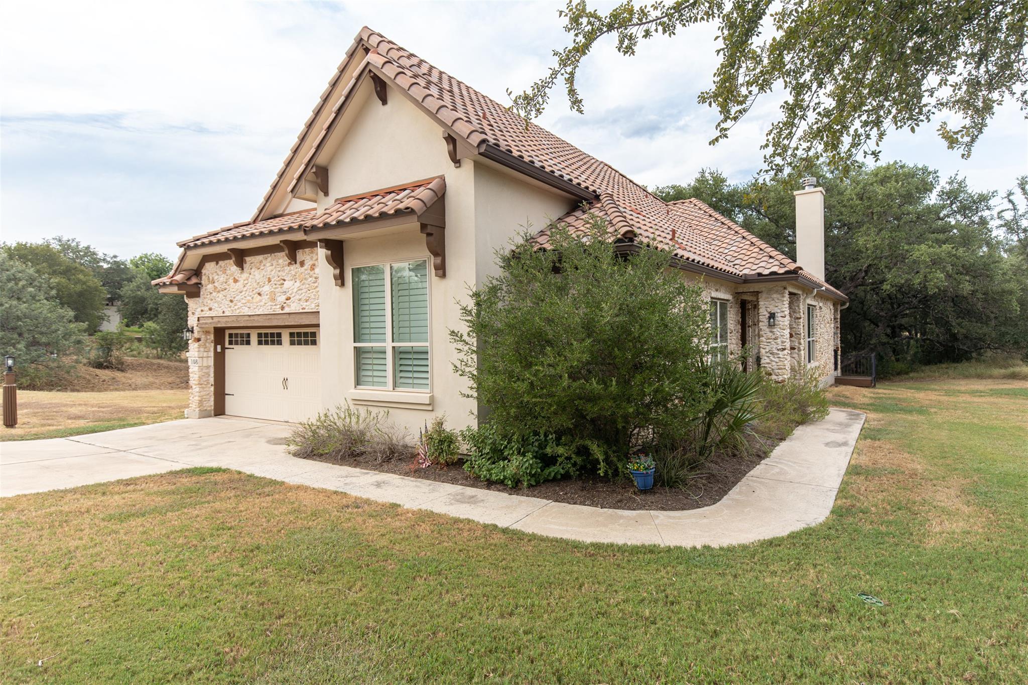 108 Gemstone, Horseshoe Bay, TX 78657