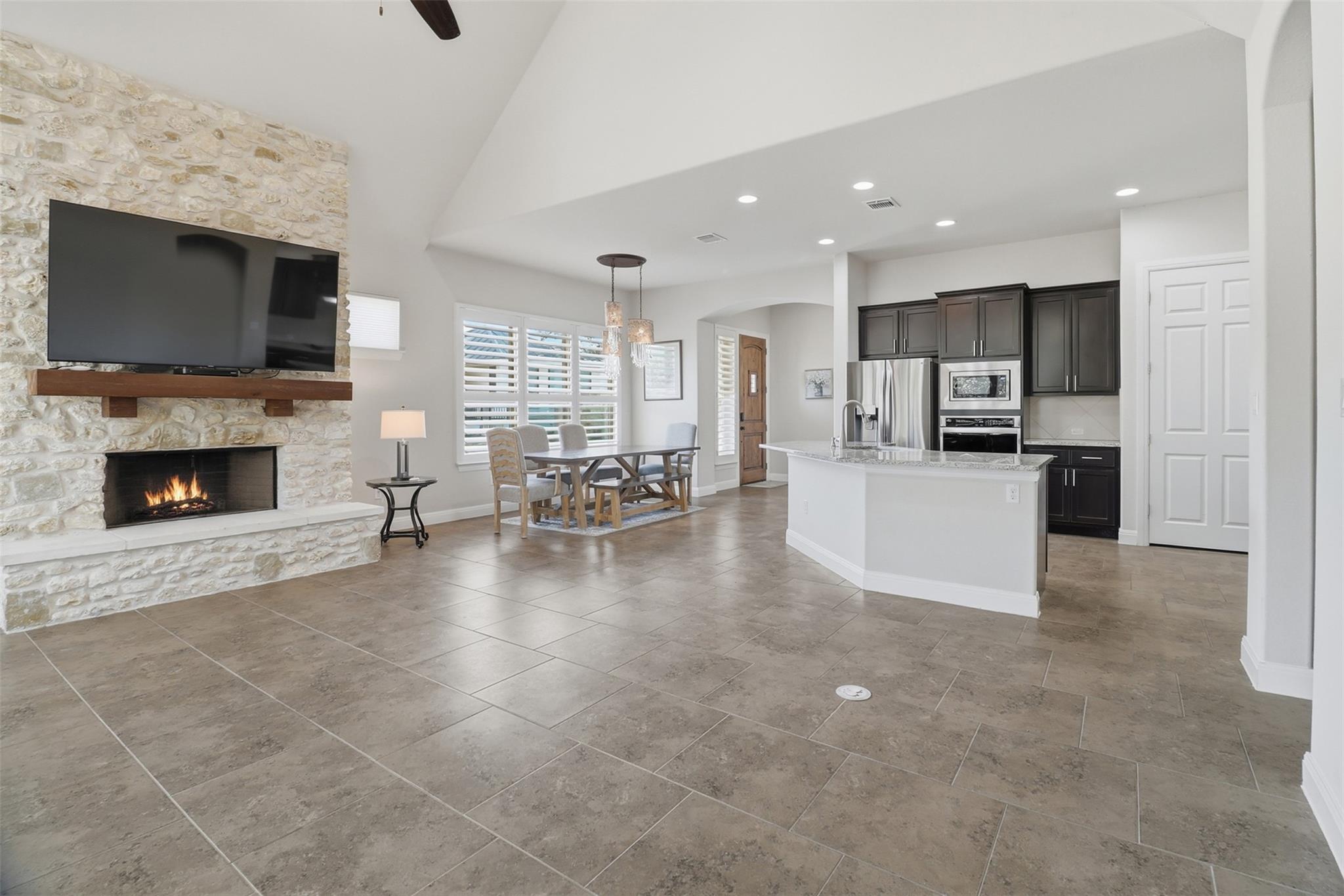 108 Gemstone, Horseshoe Bay, TX 78657