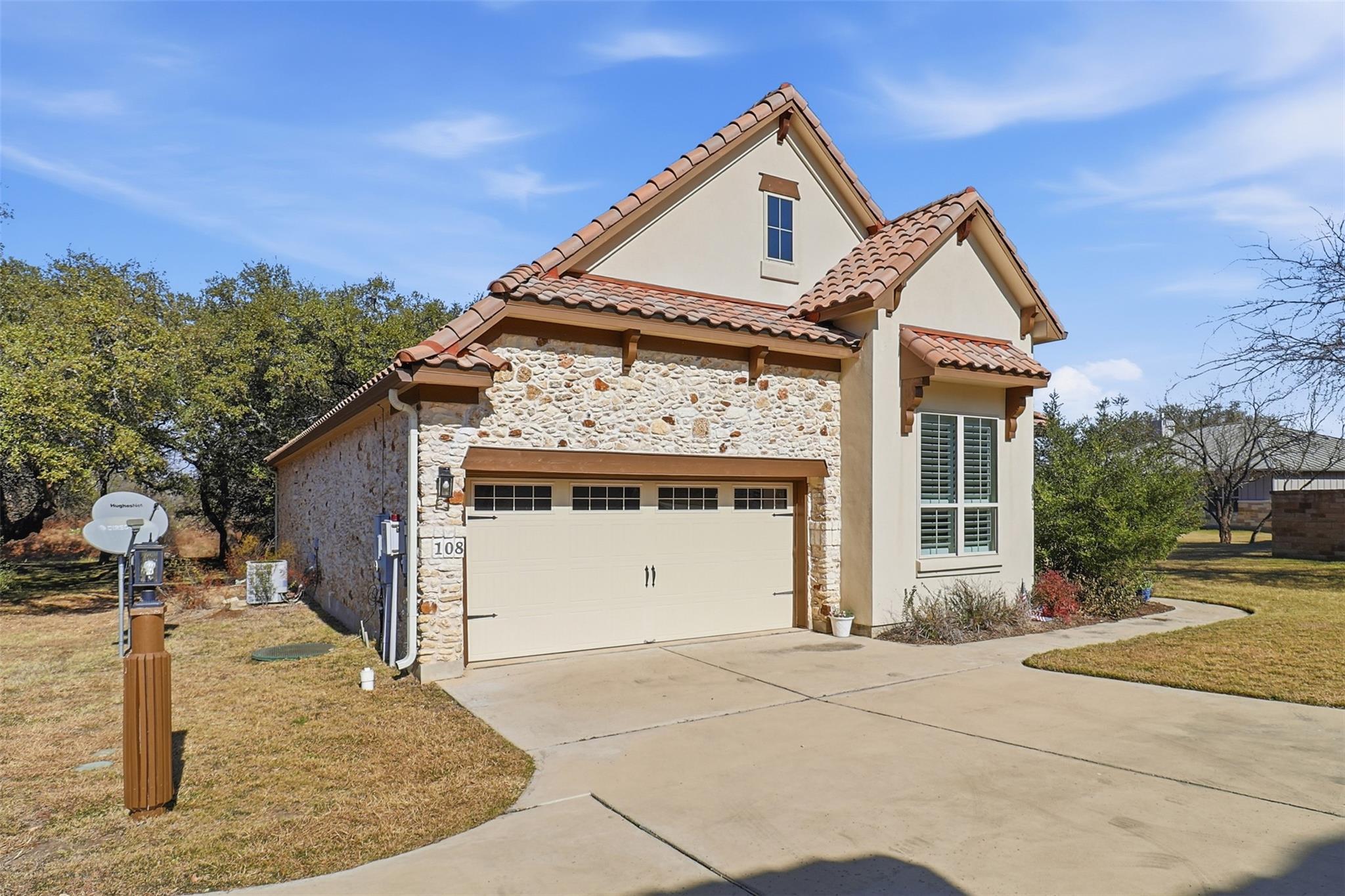 108 Gemstone, Horseshoe Bay, TX 78657
