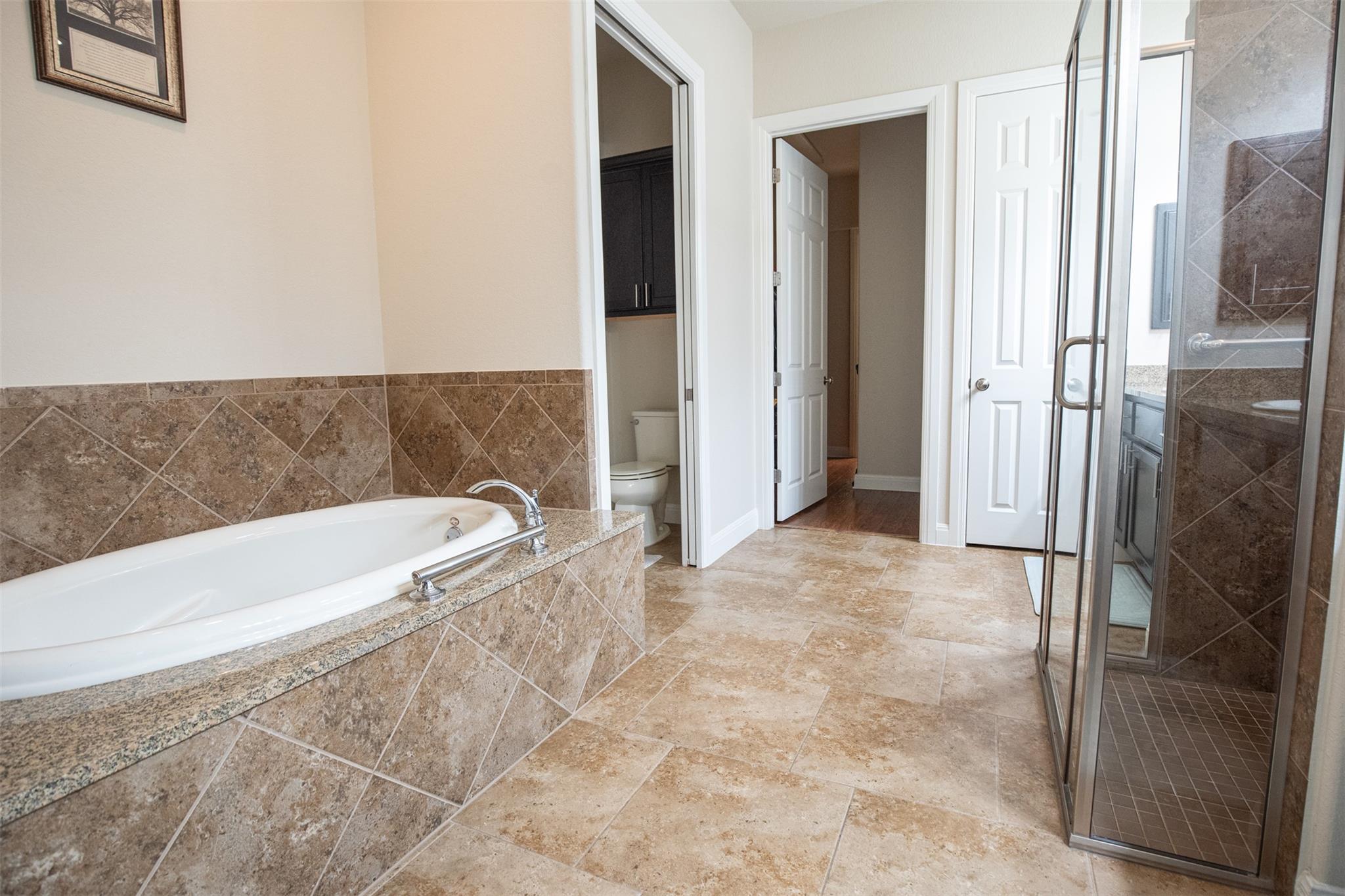 108 Gemstone, Horseshoe Bay, TX 78657