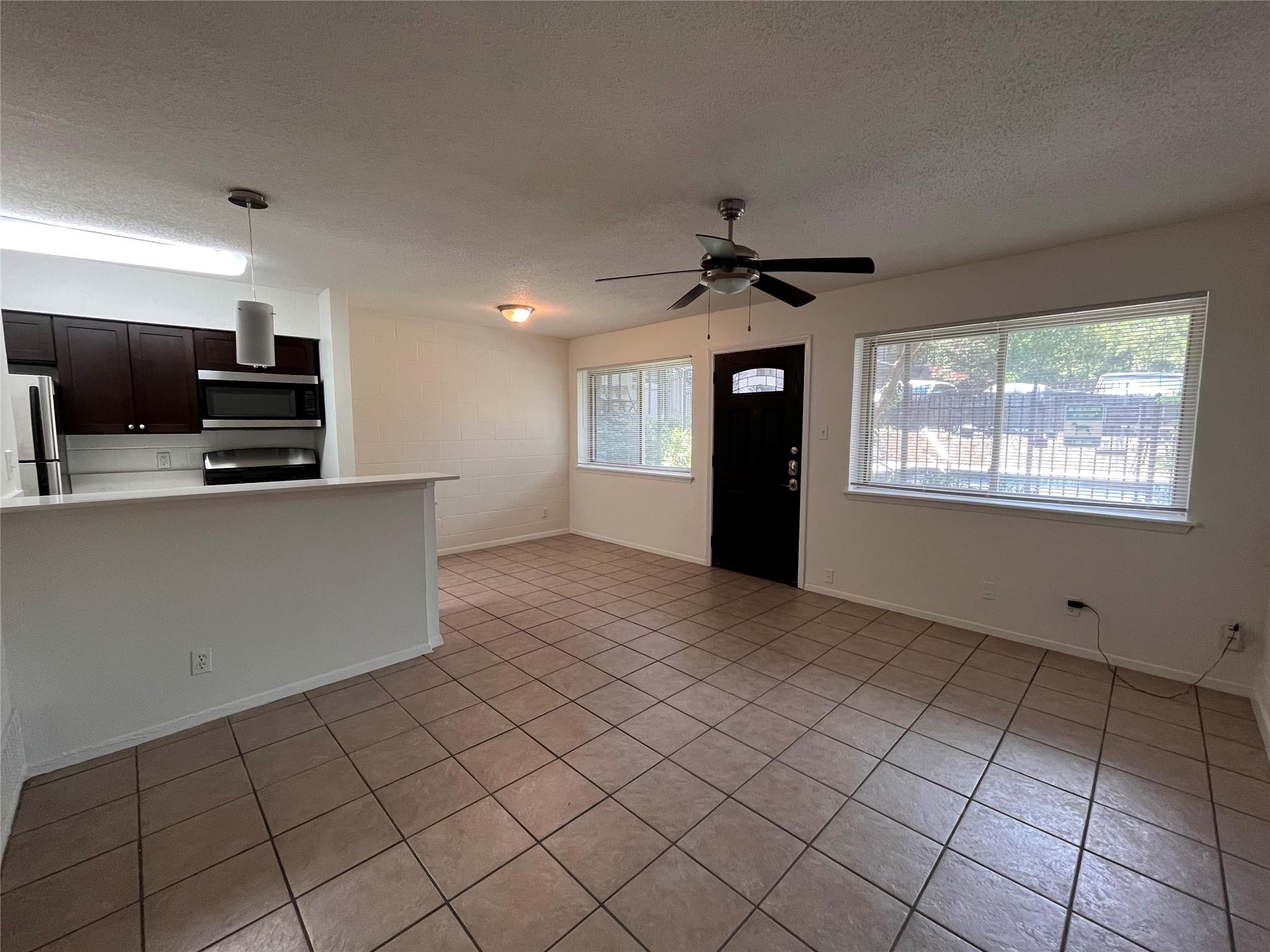 1202 Newning Ave # 105, Austin, TX 78704