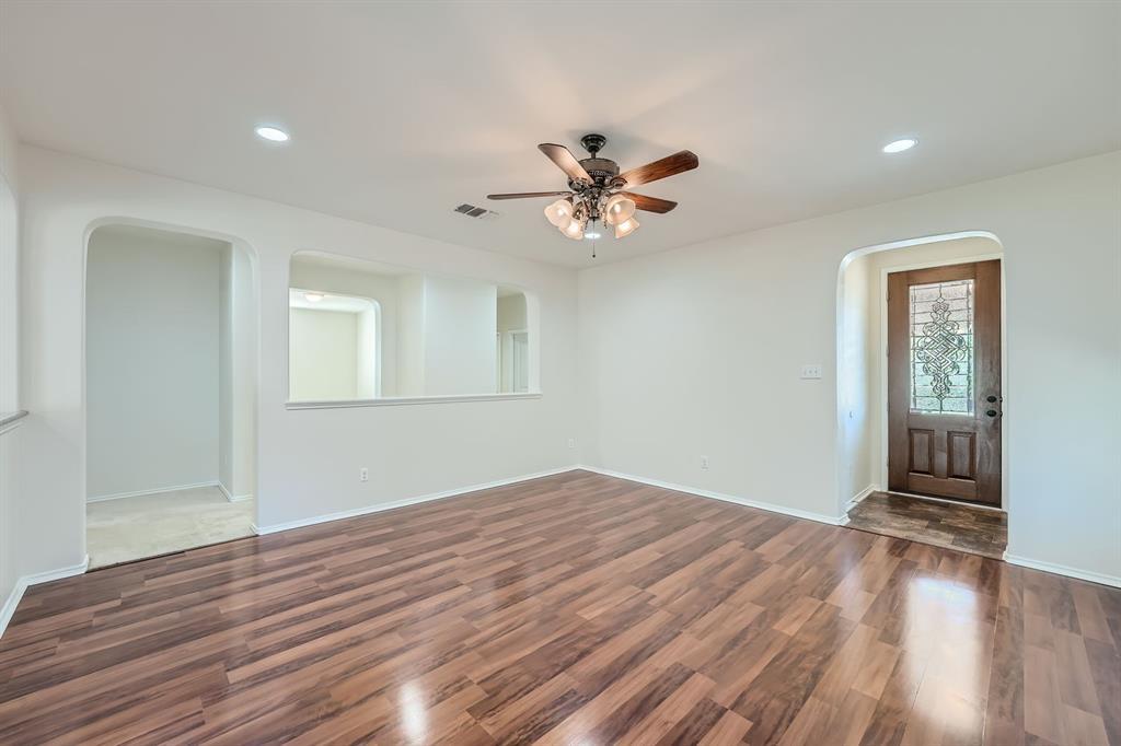 1100 Hyde Park Dr, Round Rock, TX 78665