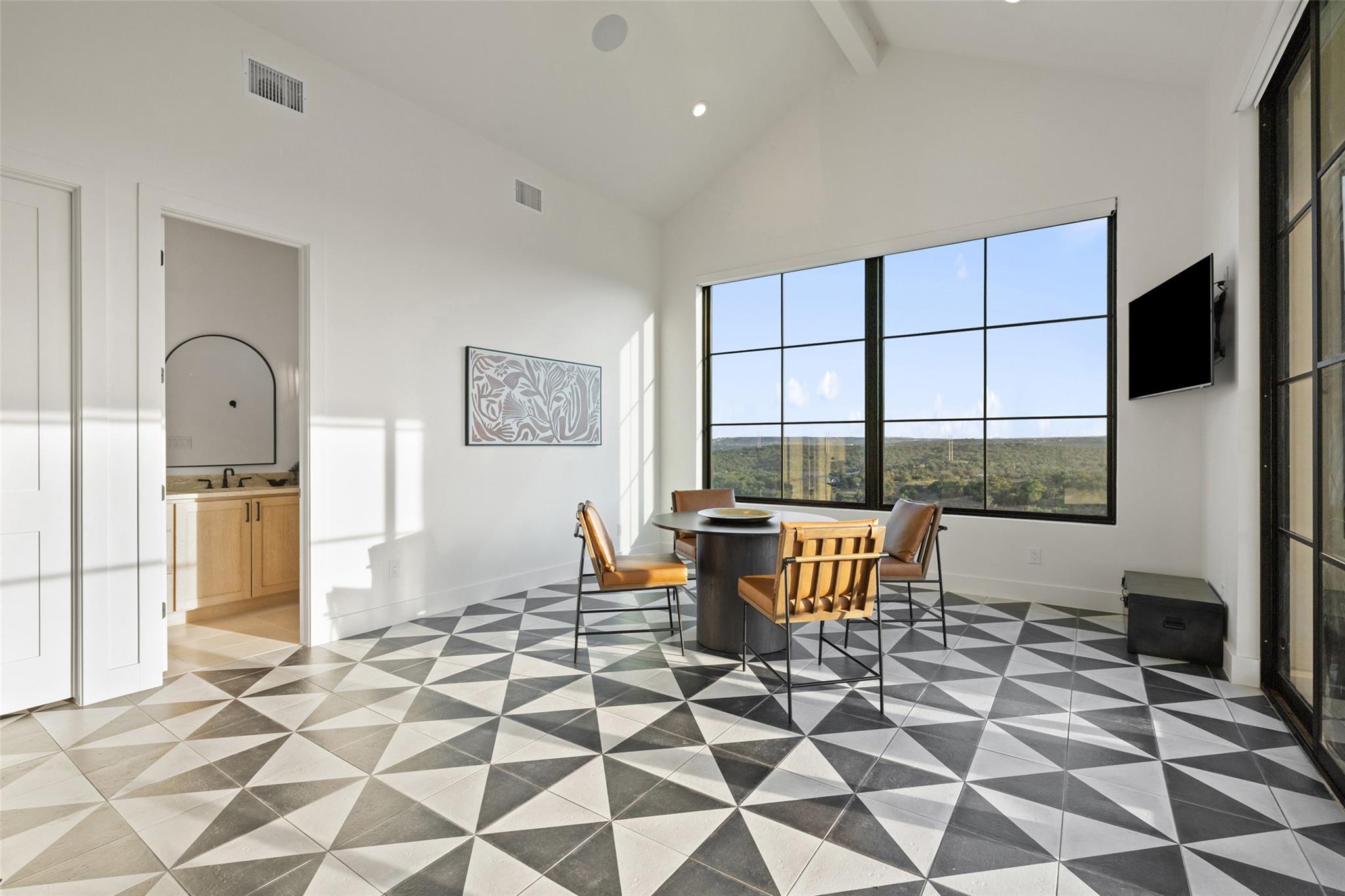 1716 Windy Walk Cv, Spicewood, TX 78669