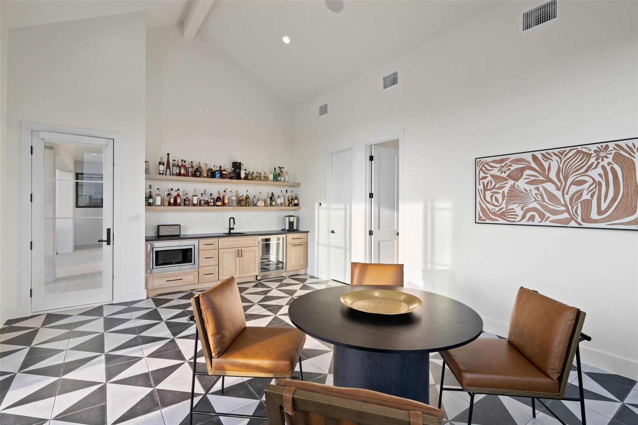 1716 Windy Walk Cv, Spicewood, TX 78669