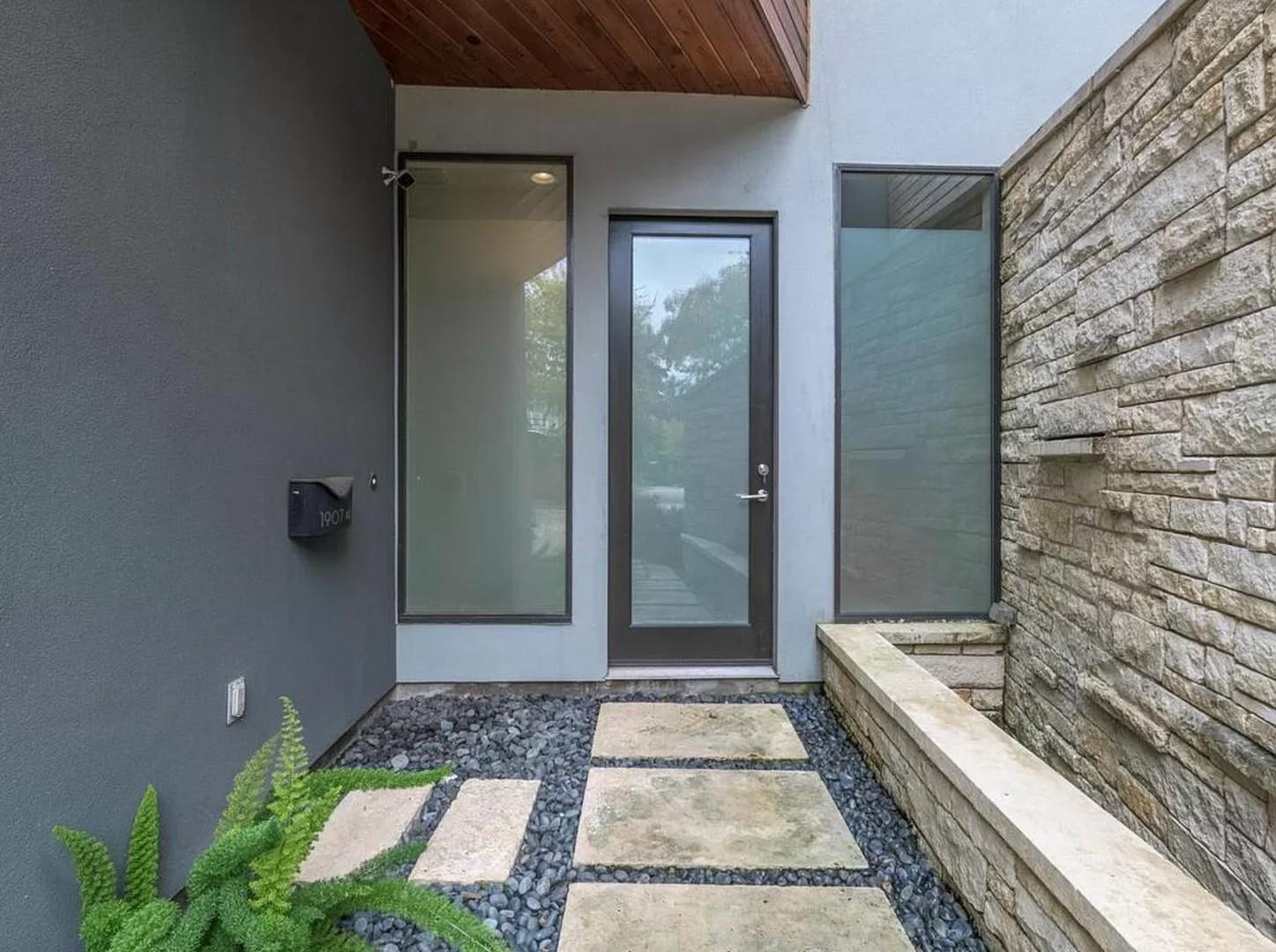 1907 W 30th St # A, Austin, TX 78703