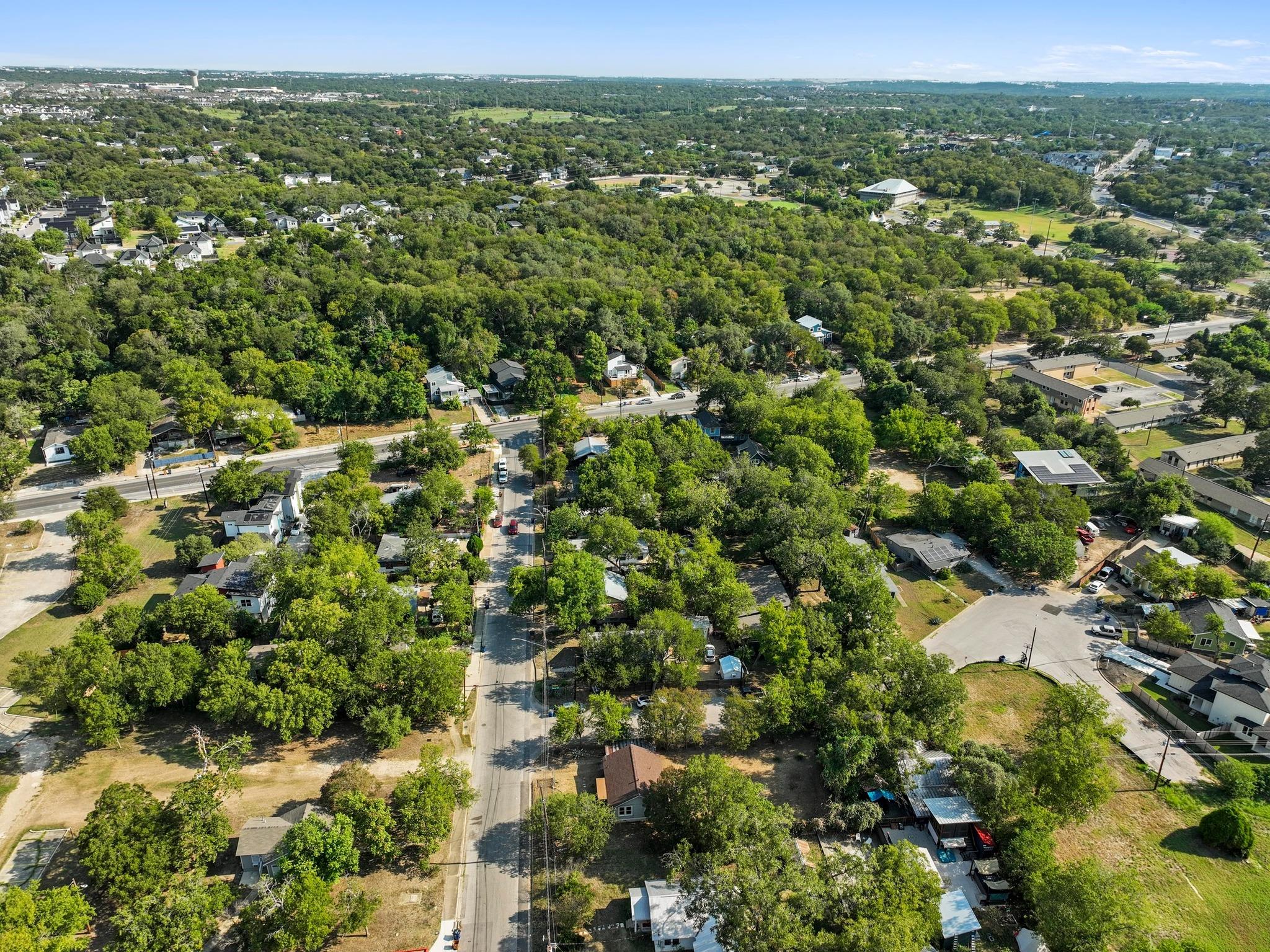 1147 Gunter St, Austin, TX 78721