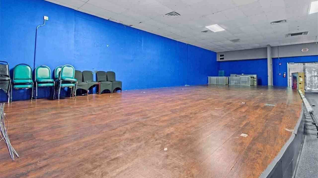 312 N 8th St, Killeen, TX 76541