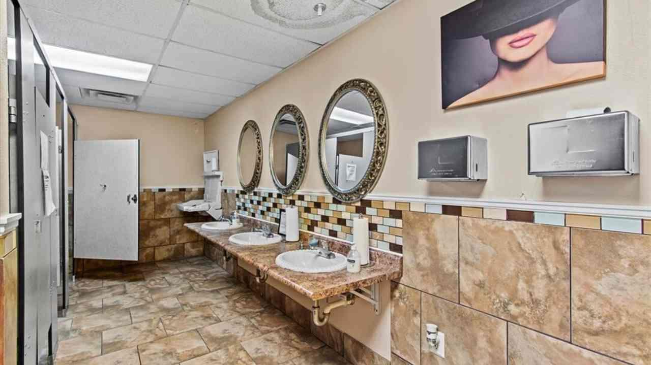 312 N 8th St, Killeen, TX 76541