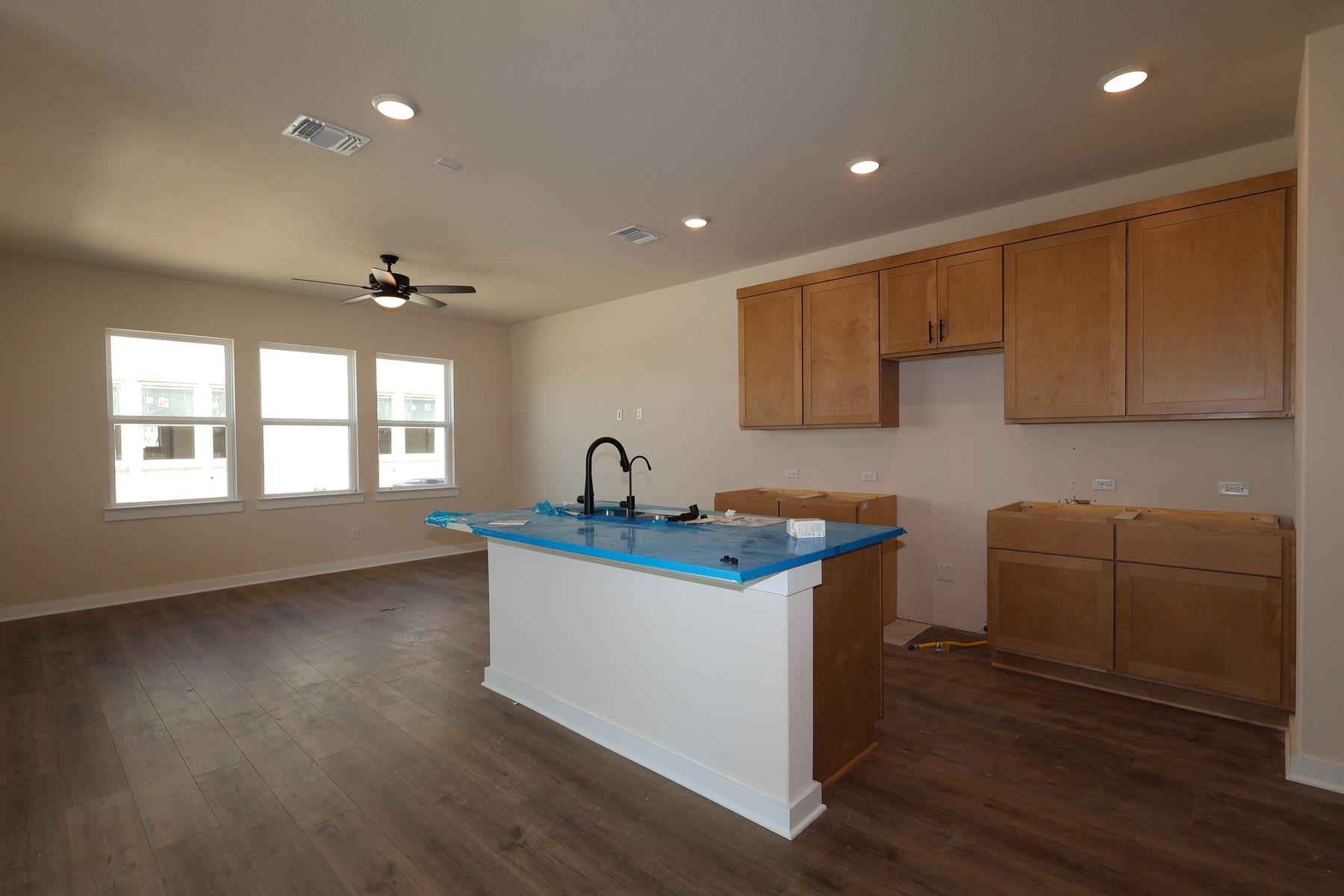 310 Marie Way, Georgetown, TX 78626