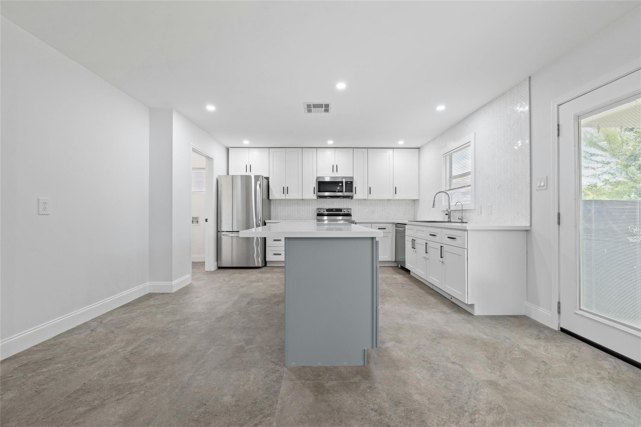 3809 Haleys Way, Round Rock, TX 78665