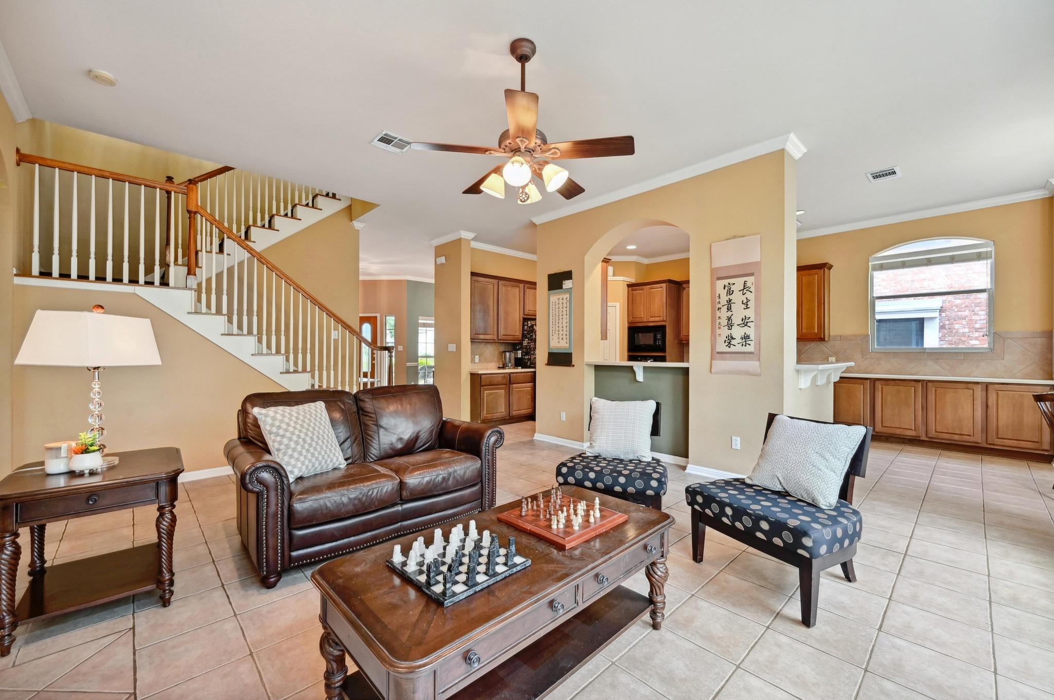 5717 Medicine Creek Crk, Austin, TX 78735