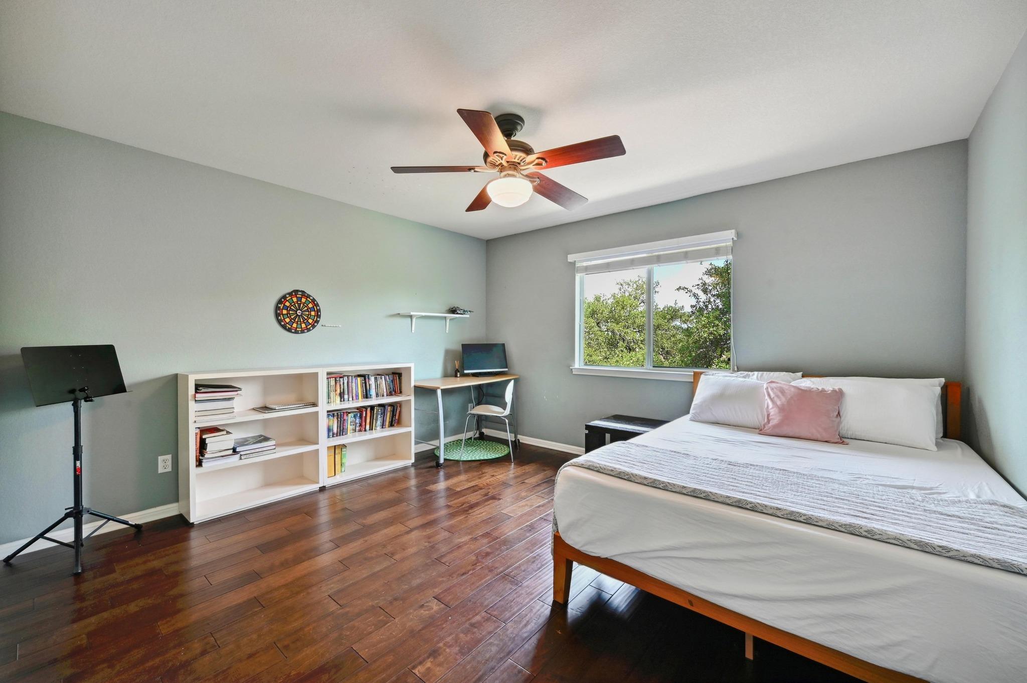 5717 Medicine Creek Crk, Austin, TX 78735