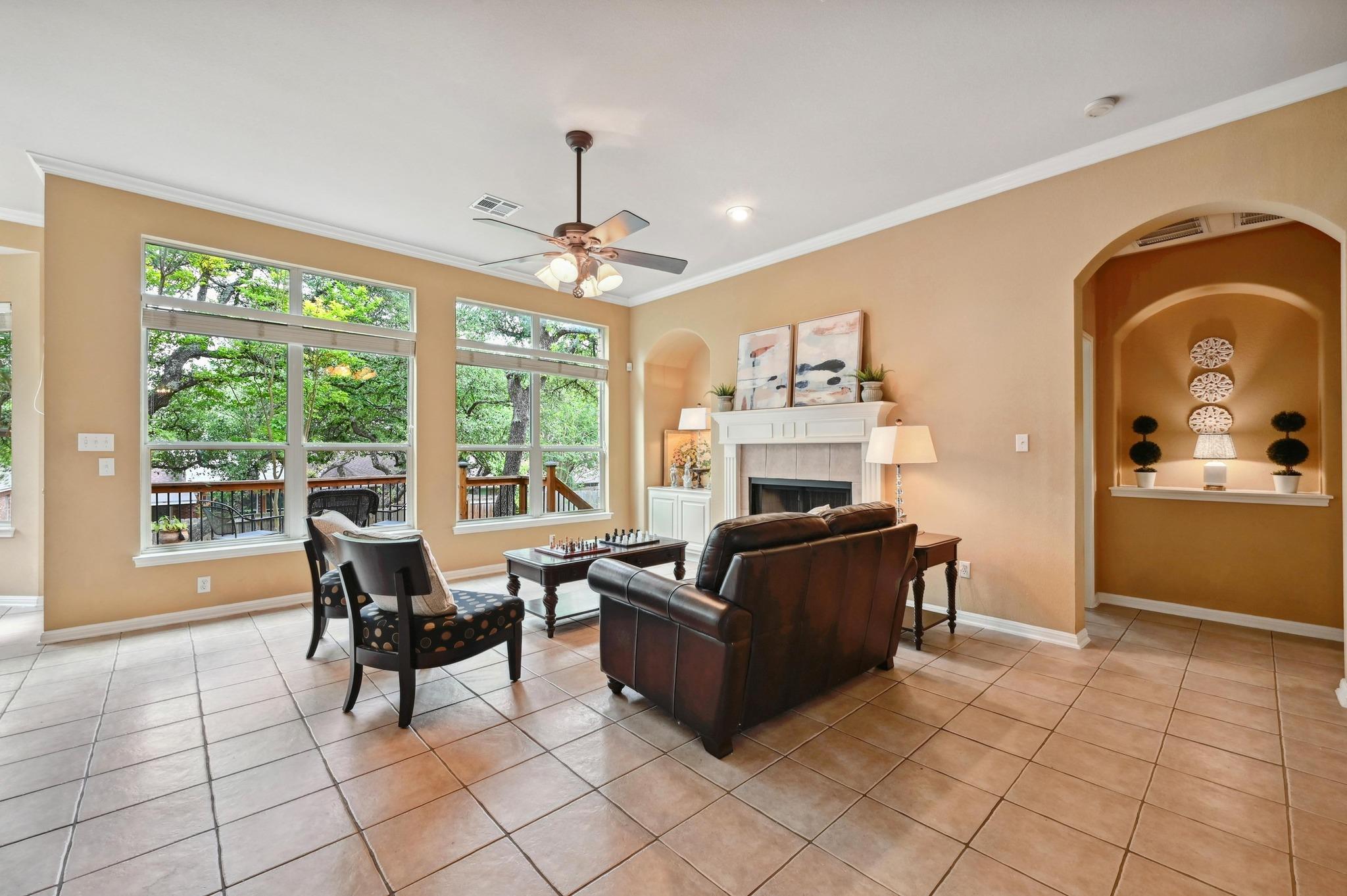 5717 Medicine Creek Crk, Austin, TX 78735