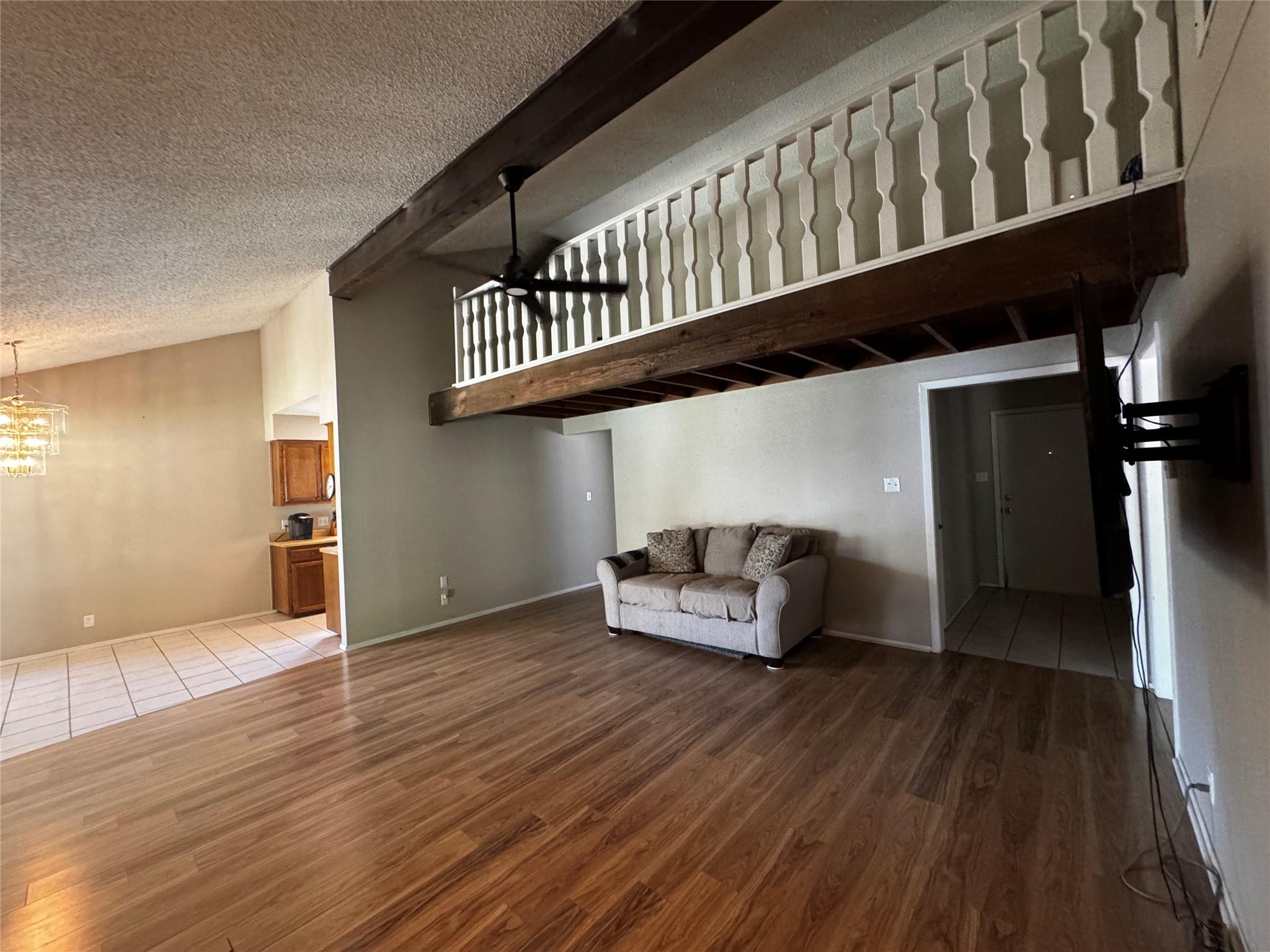 407 Hillside Dr, Round Rock, TX 78681