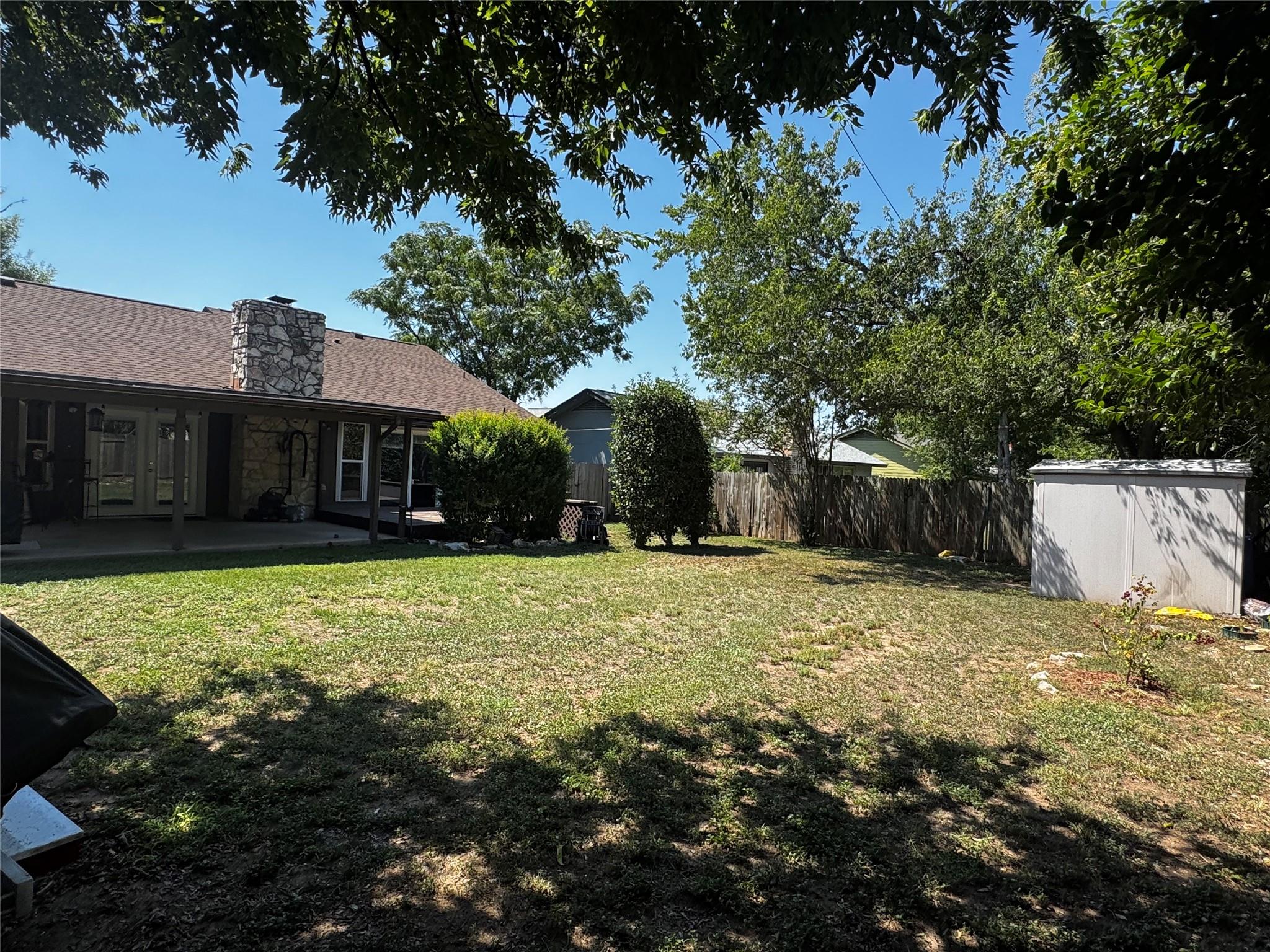 407 Hillside Dr, Round Rock, TX 78681