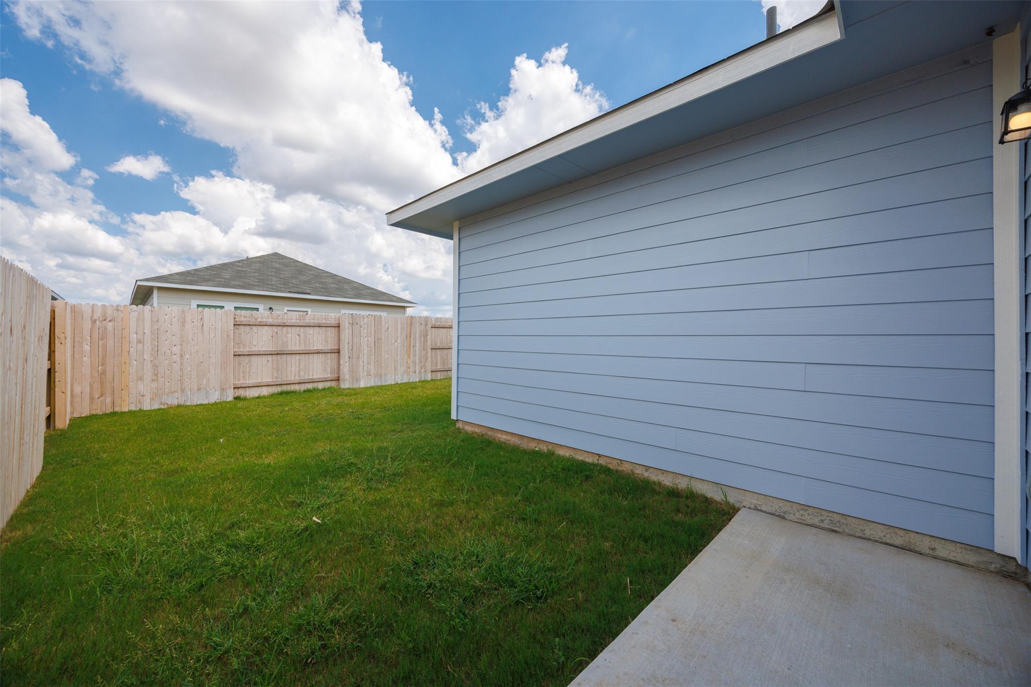 334 Jade St, Maxwell, TX 78656