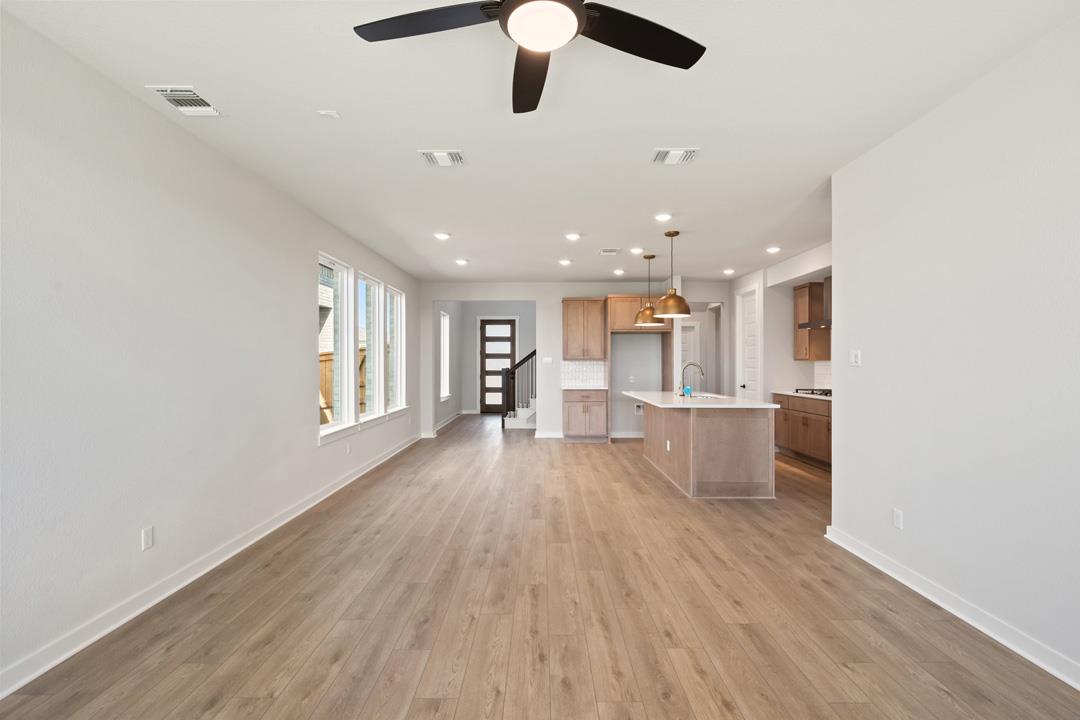 200 Brandywine Road, Hutto, TX 78634