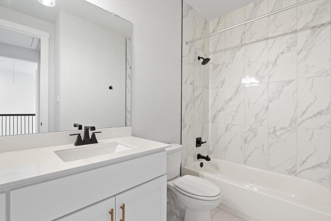 200 Brandywine Road, Hutto, TX 78634