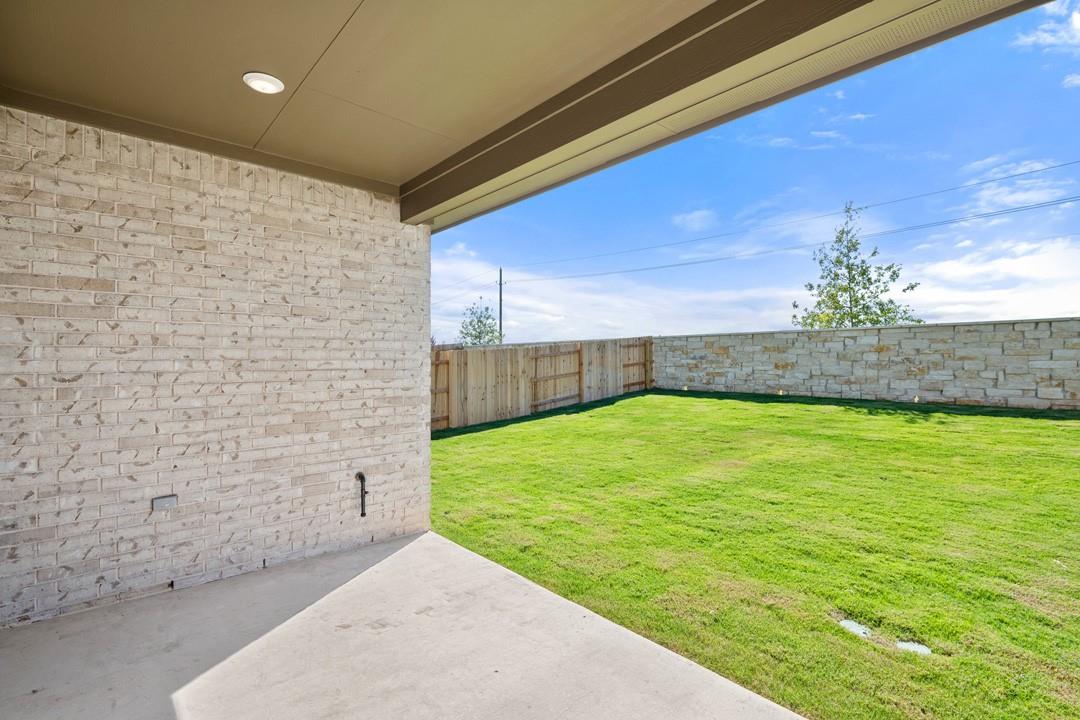 200 Brandywine Road, Hutto, TX 78634