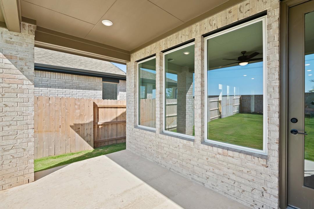 200 Brandywine Road, Hutto, TX 78634