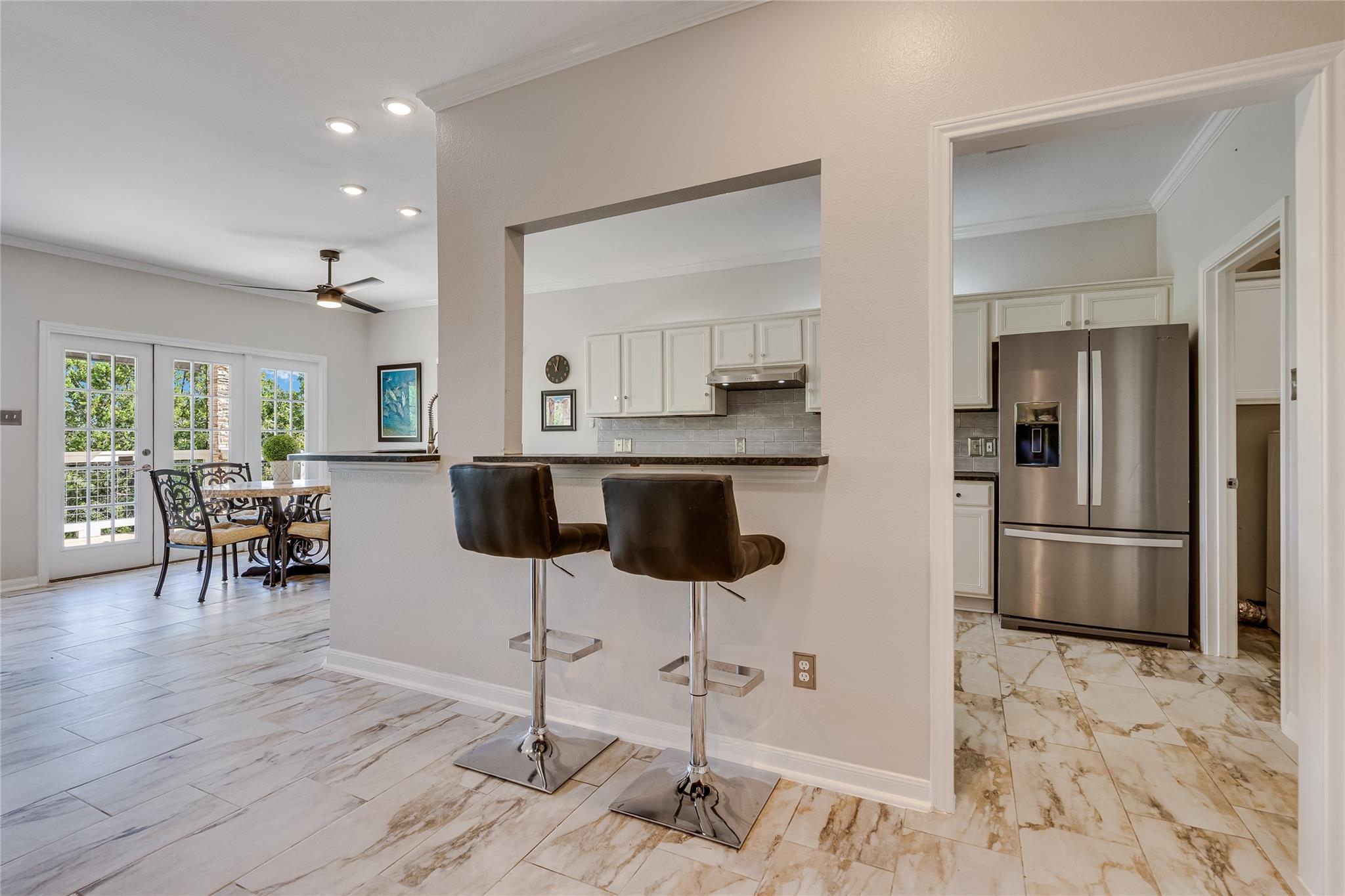 971 Barbara Dr, Canyon Lake, TX 78133