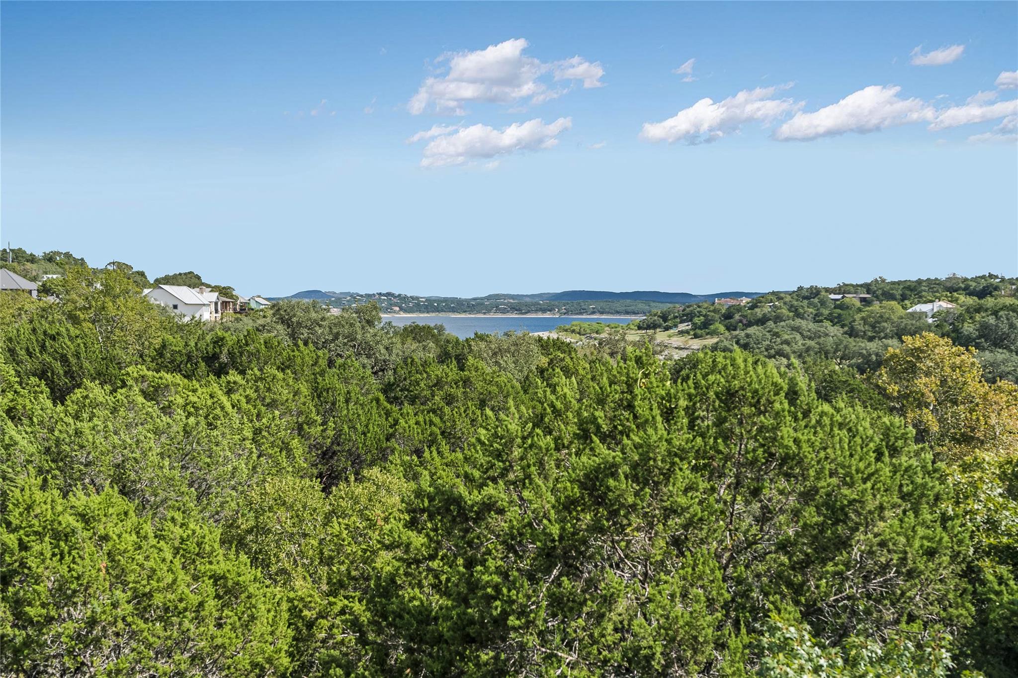 971 Barbara Dr, Canyon Lake, TX 78133