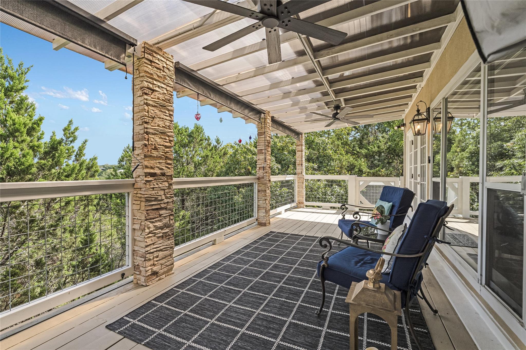 971 Barbara Dr, Canyon Lake, TX 78133