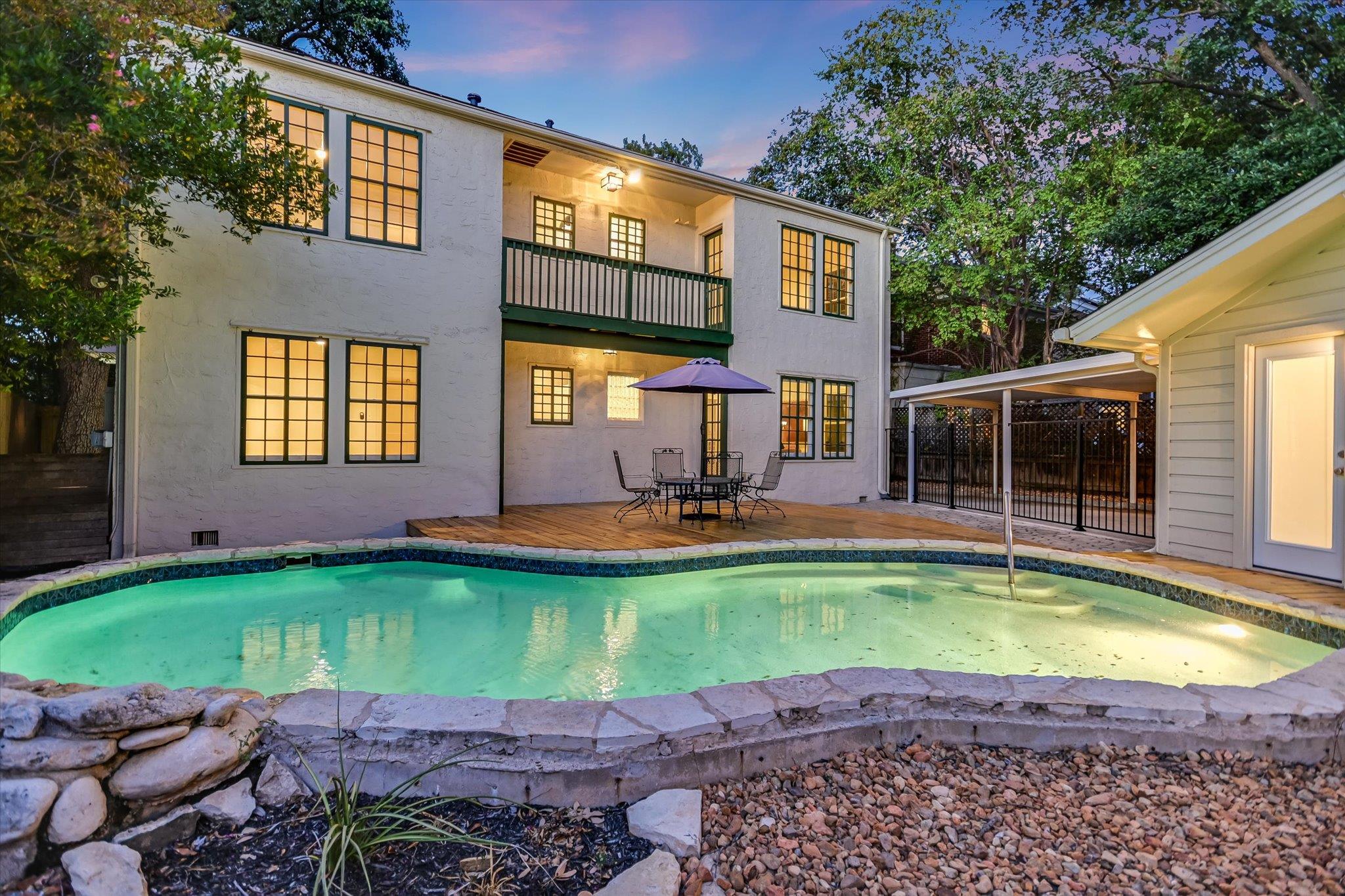 113 W 32nd St, Austin, TX 78705