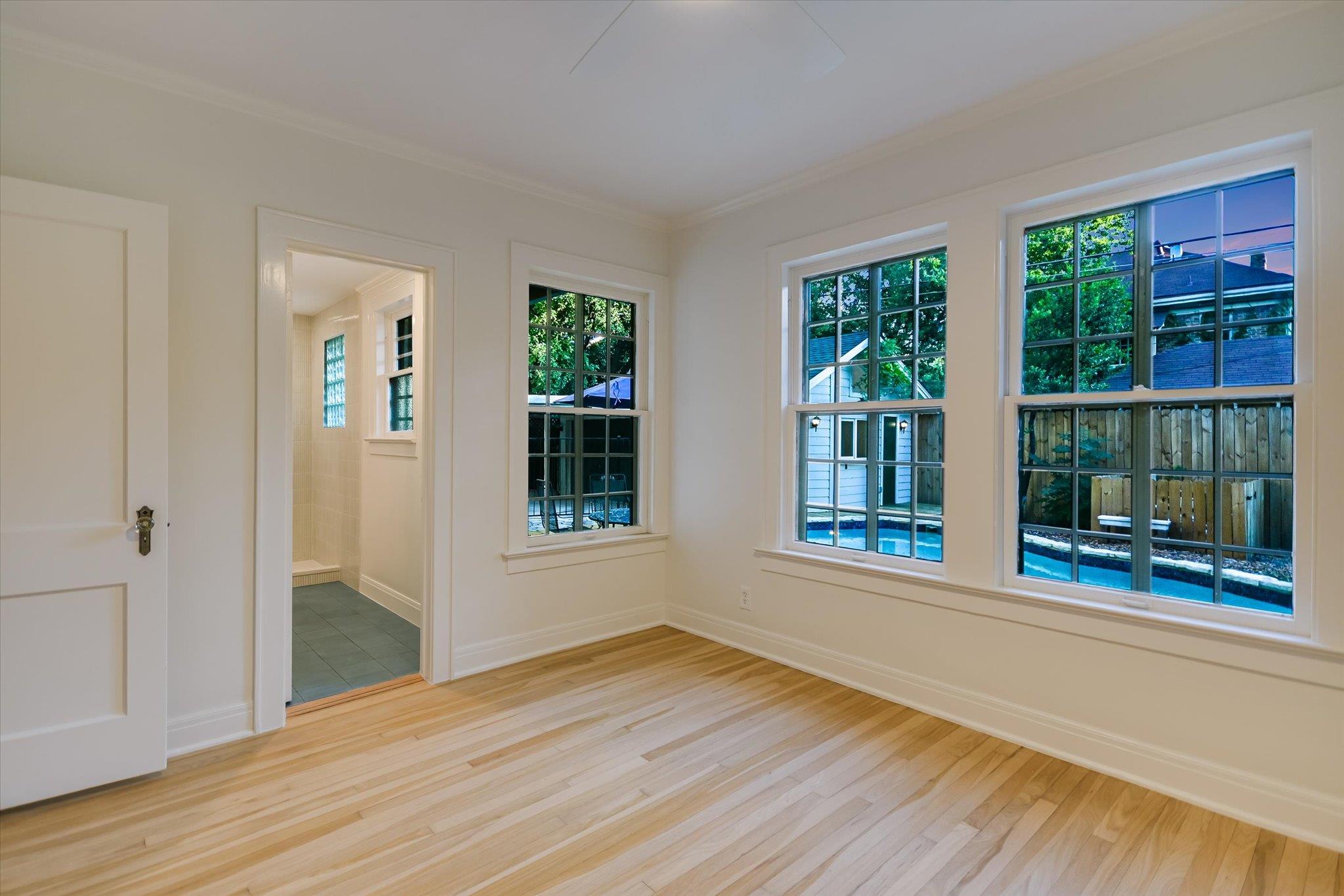 113 W 32nd St, Austin, TX 78705