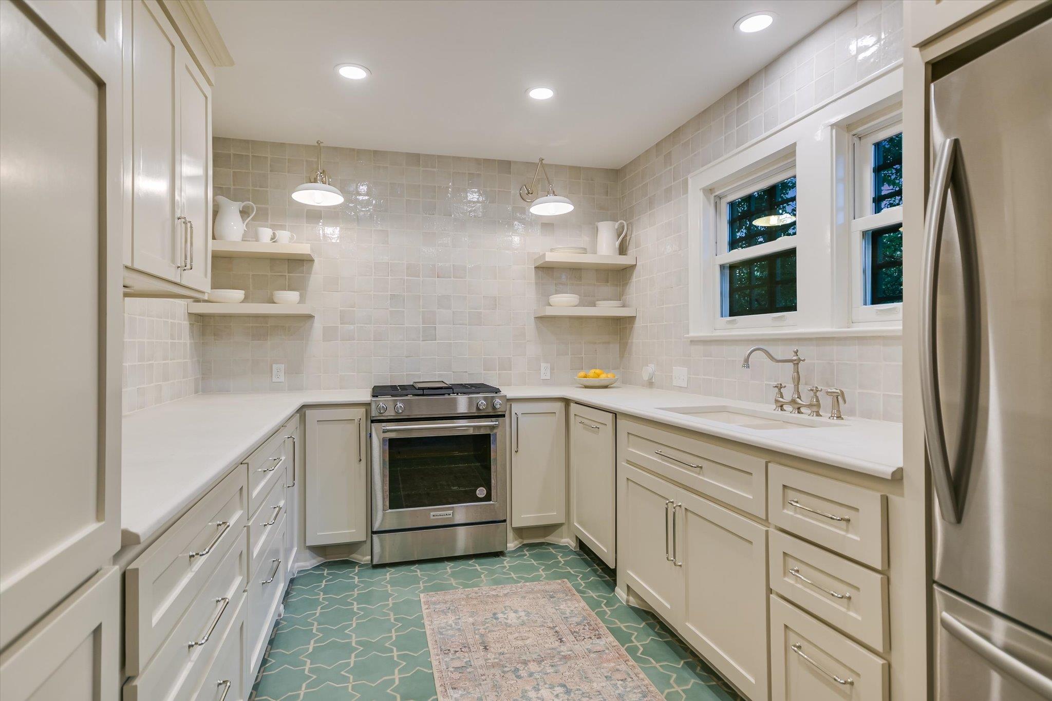 113 W 32nd St, Austin, TX 78705