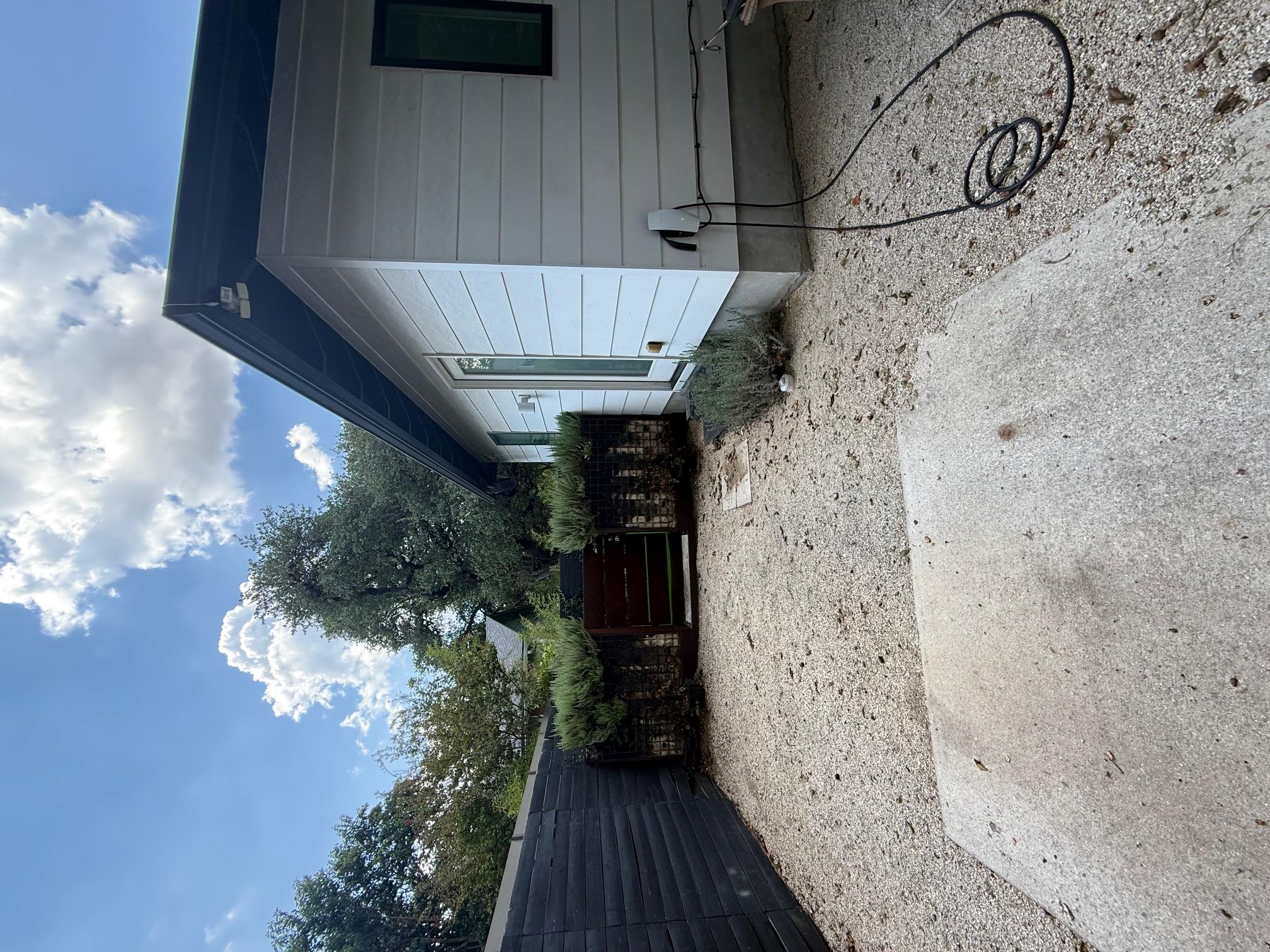 905 W Johanna St # B, Austin, TX 78704