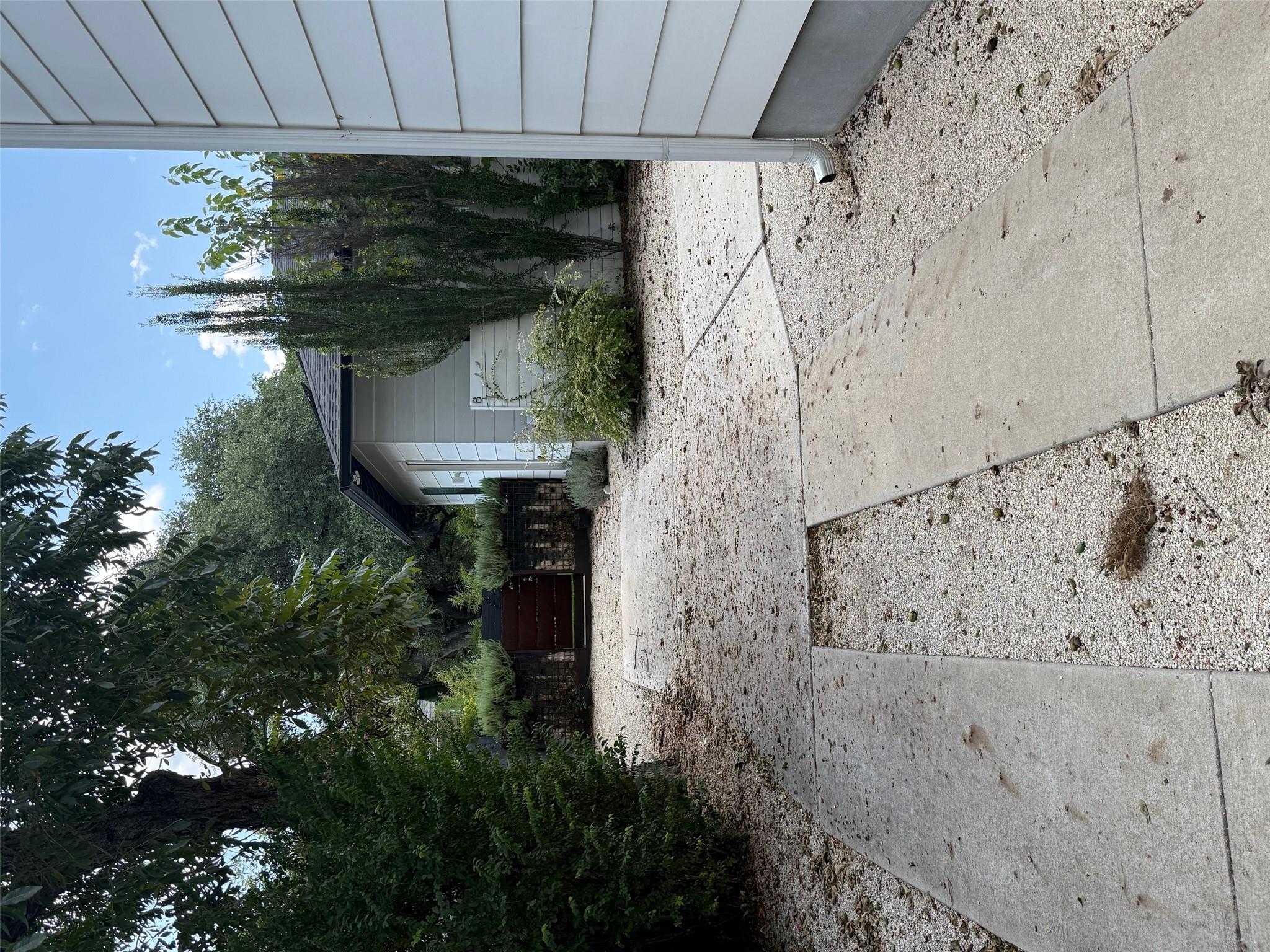 905 W Johanna St # B, Austin, TX 78704